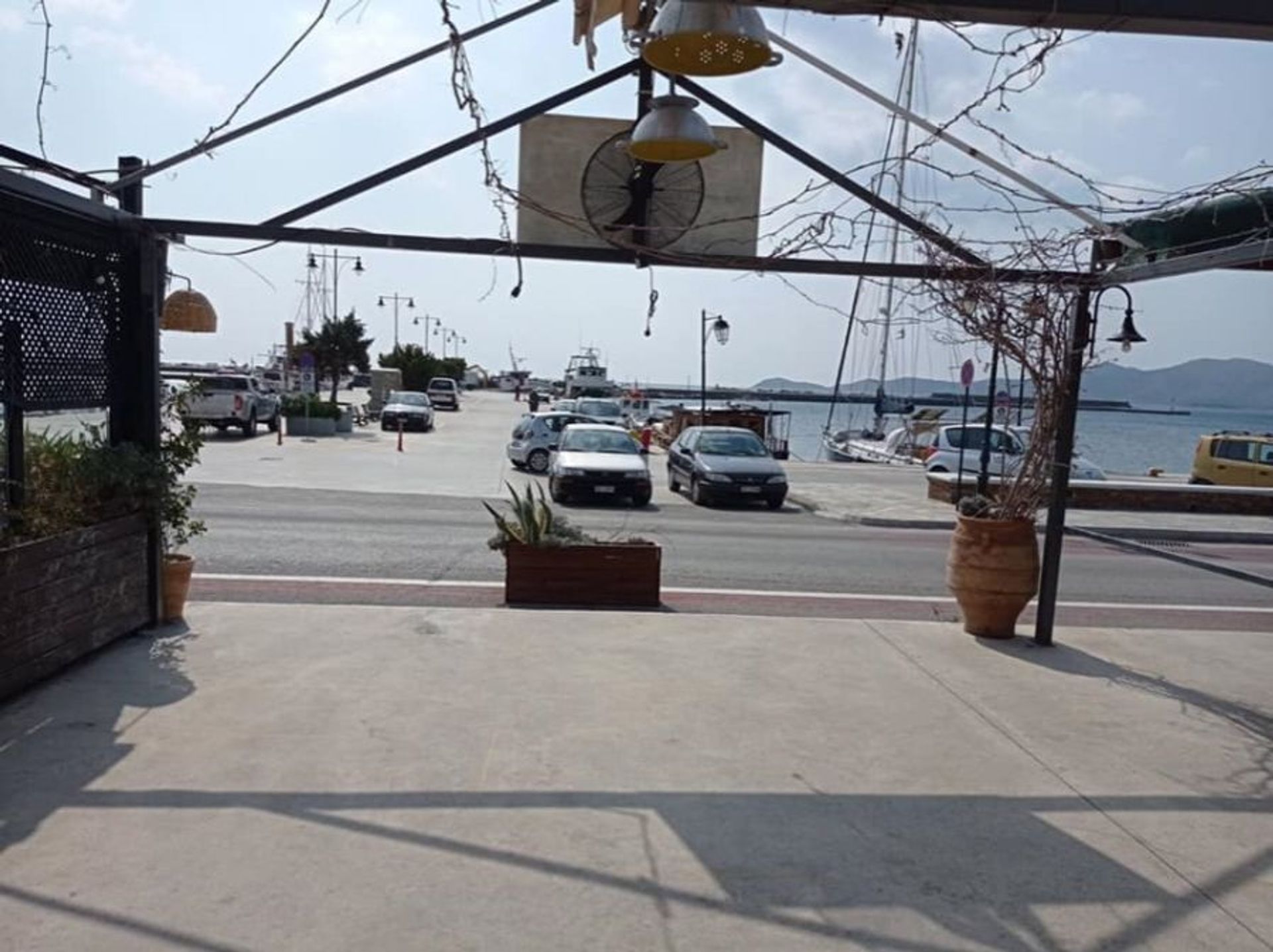 Retail in Karystos,  10995233