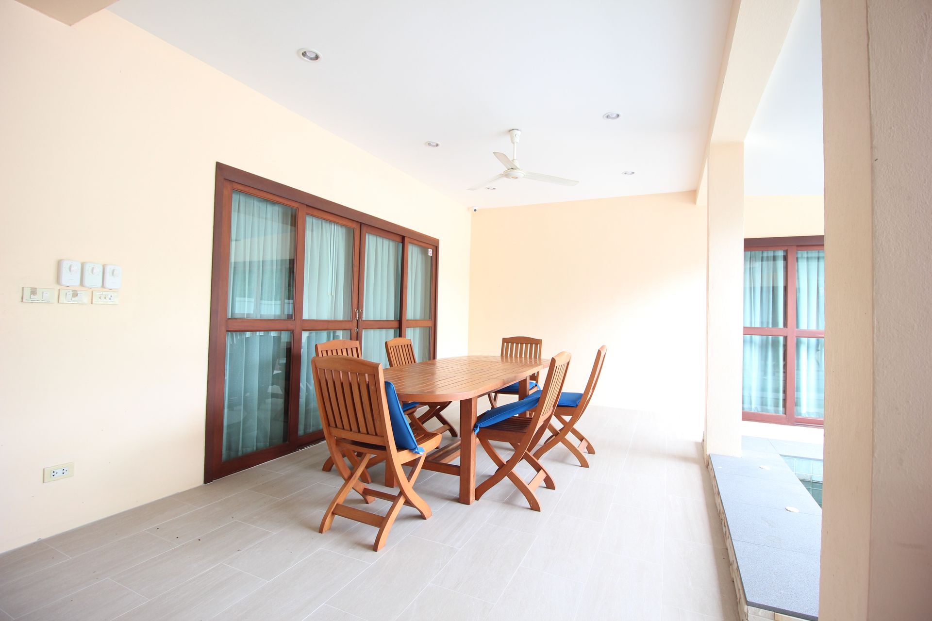 Hus i Tambon Nong Kae, Chang Wat Prachuap Khiri Khan 10995312