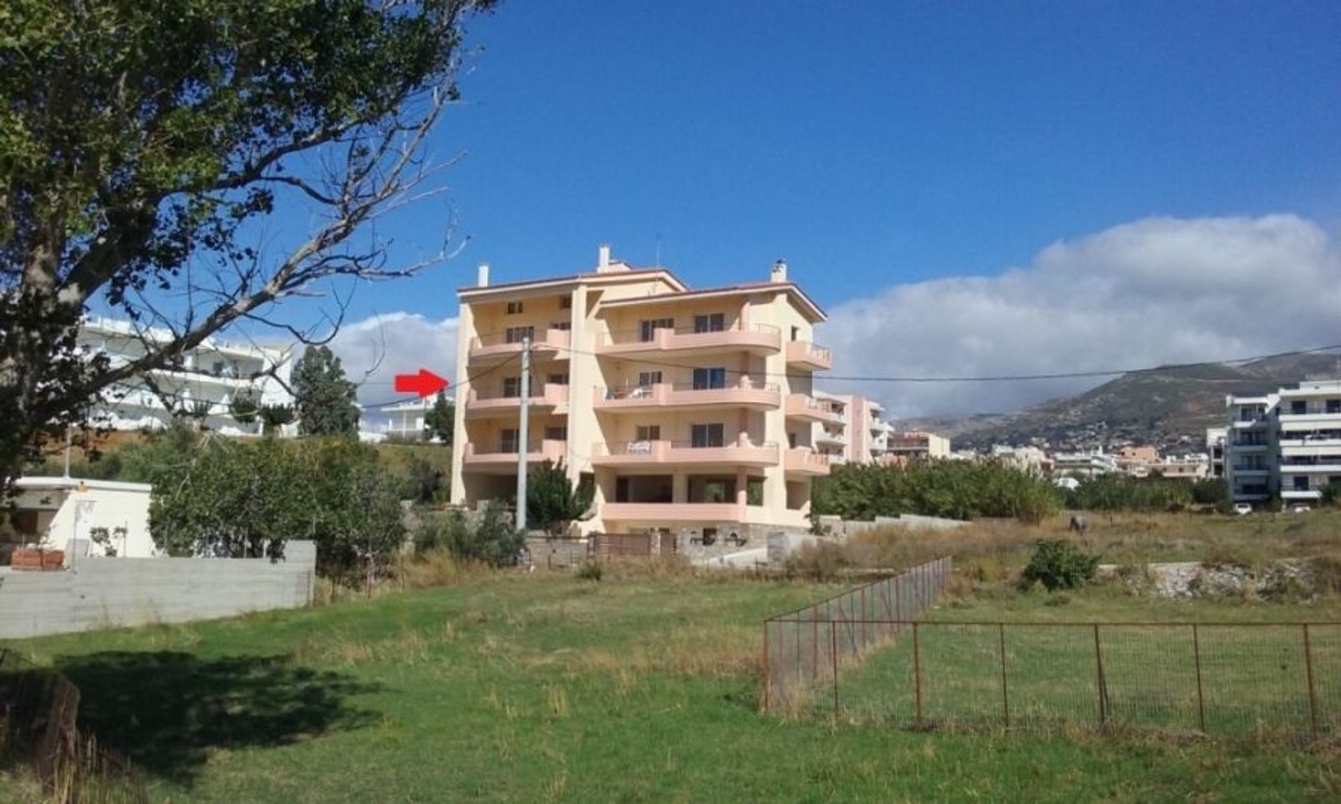 Condominium dans Karystos,  10995517