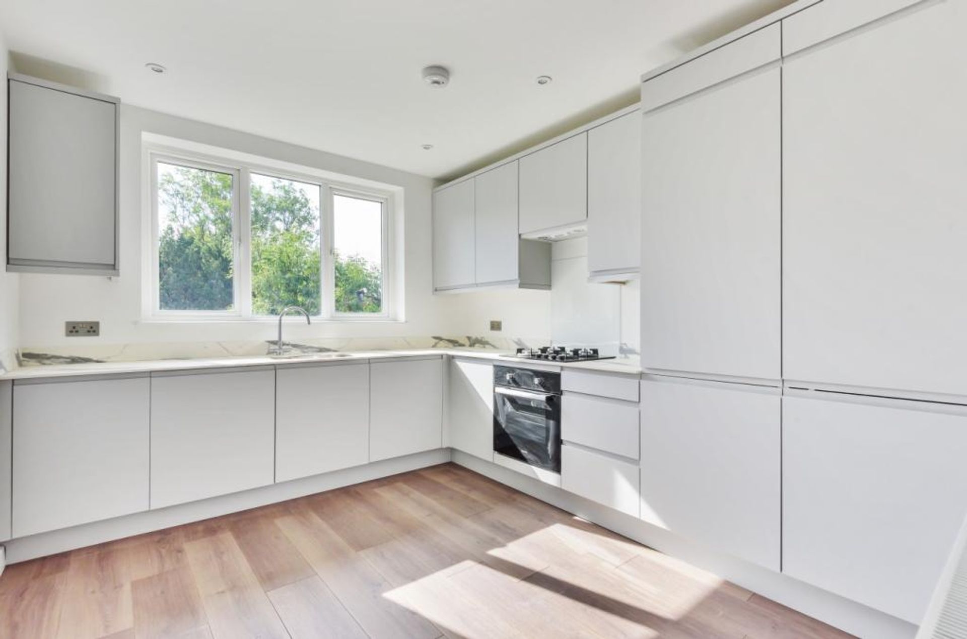 Condominium in Beckenham, Bromley 10995779