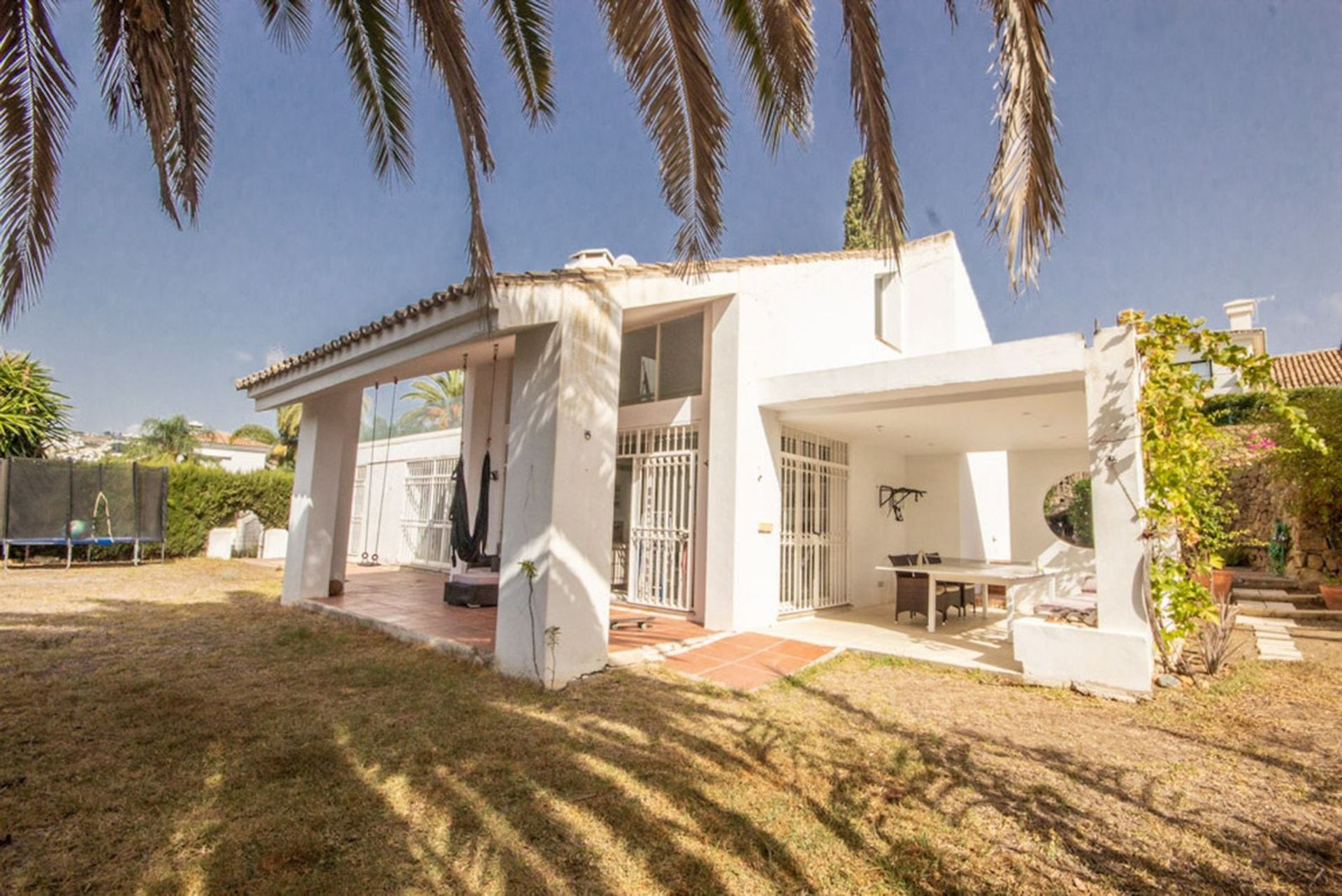 House in Marbella, Andalucía 10996400