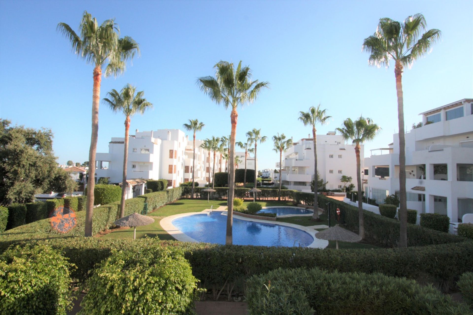 Condominium dans Benahavís, Andalousie 10996532