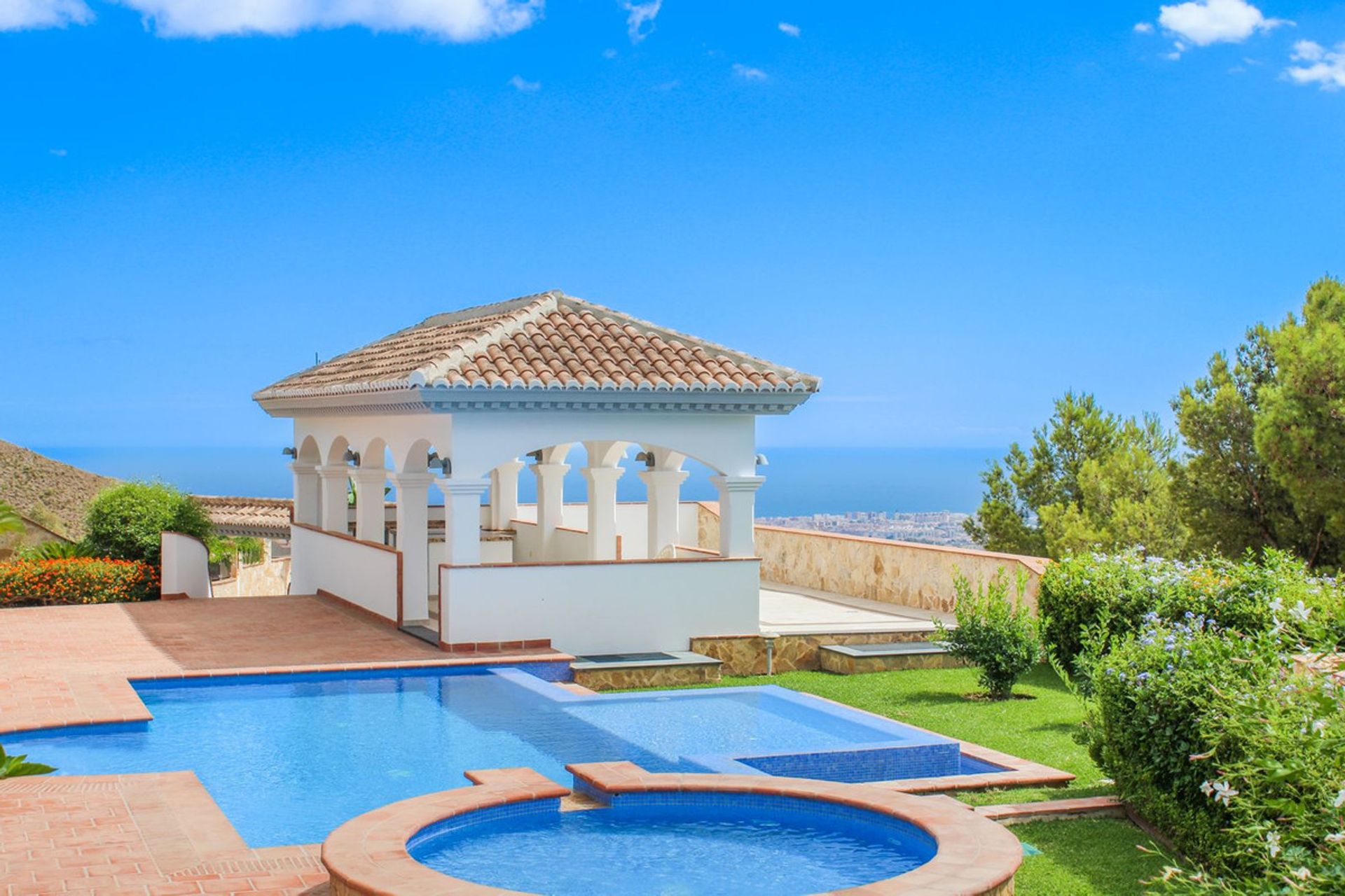 Rumah di Mijas, Andalusia 10996568