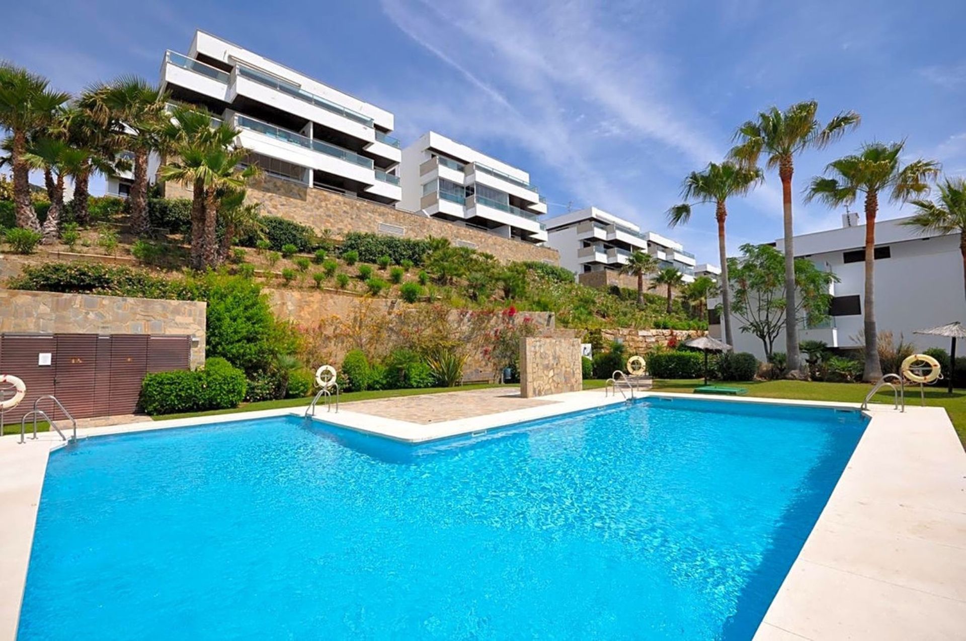 Condominium dans Casares, Andalusia 10996868