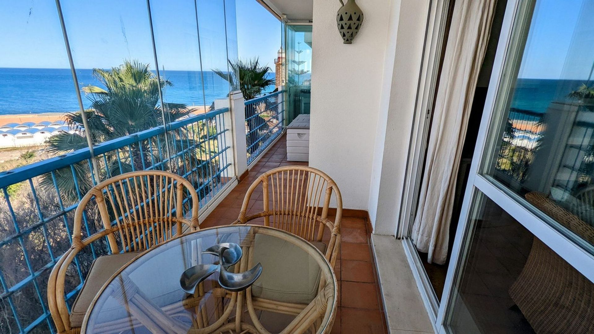 Condominium in Estepona, Andalusia 10996871