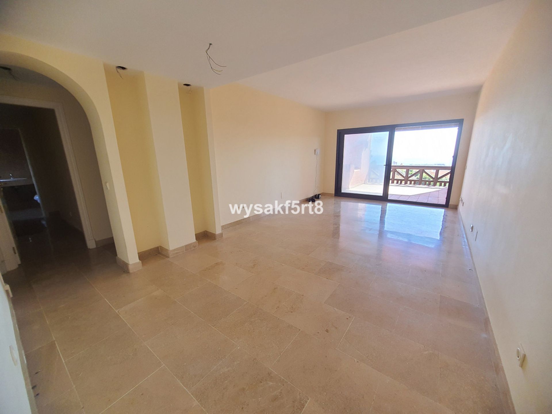 Condominium in San Luis de Sabinillas, Andalusia 10997166