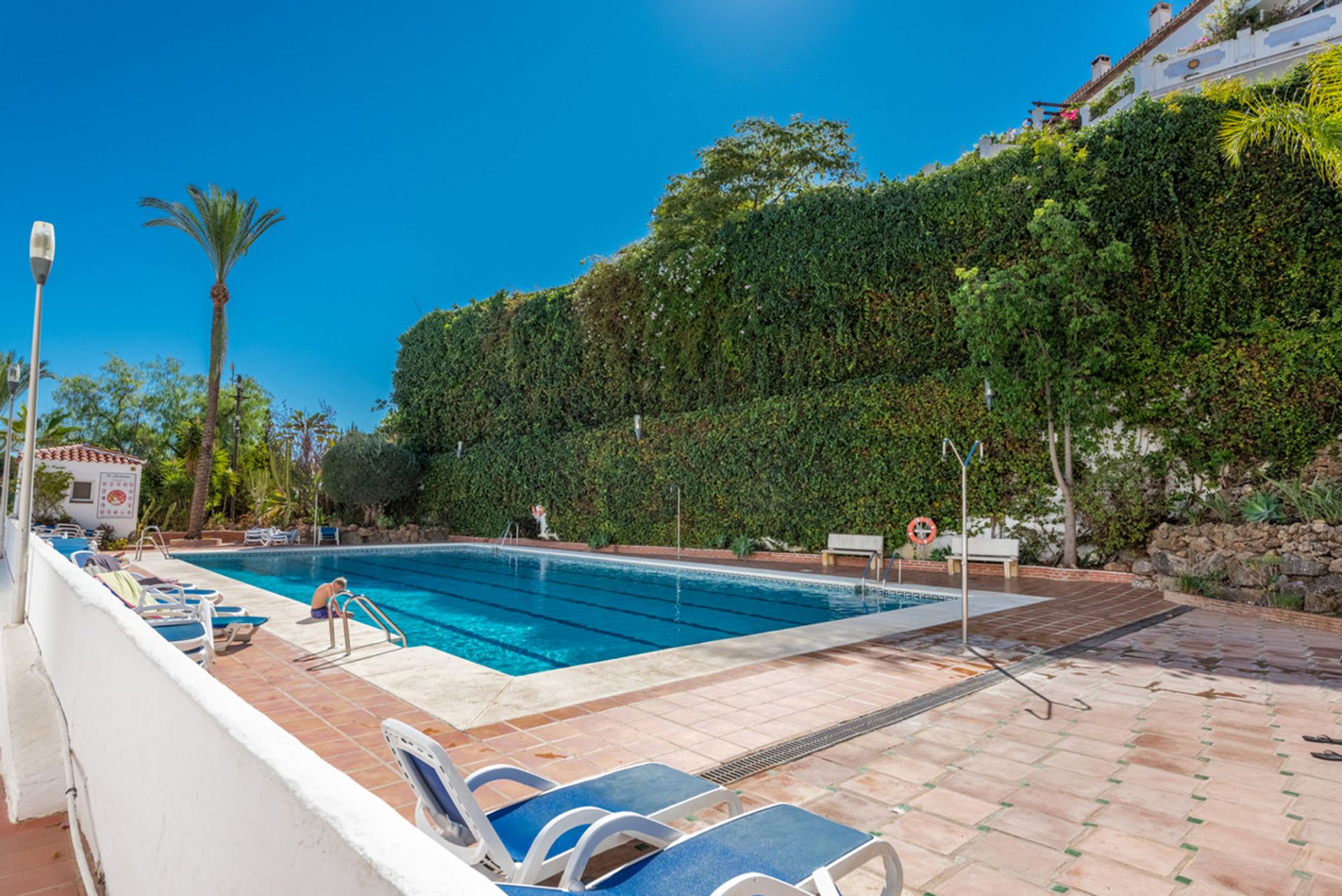 Condominium in Marbella, Andalucía 10997329