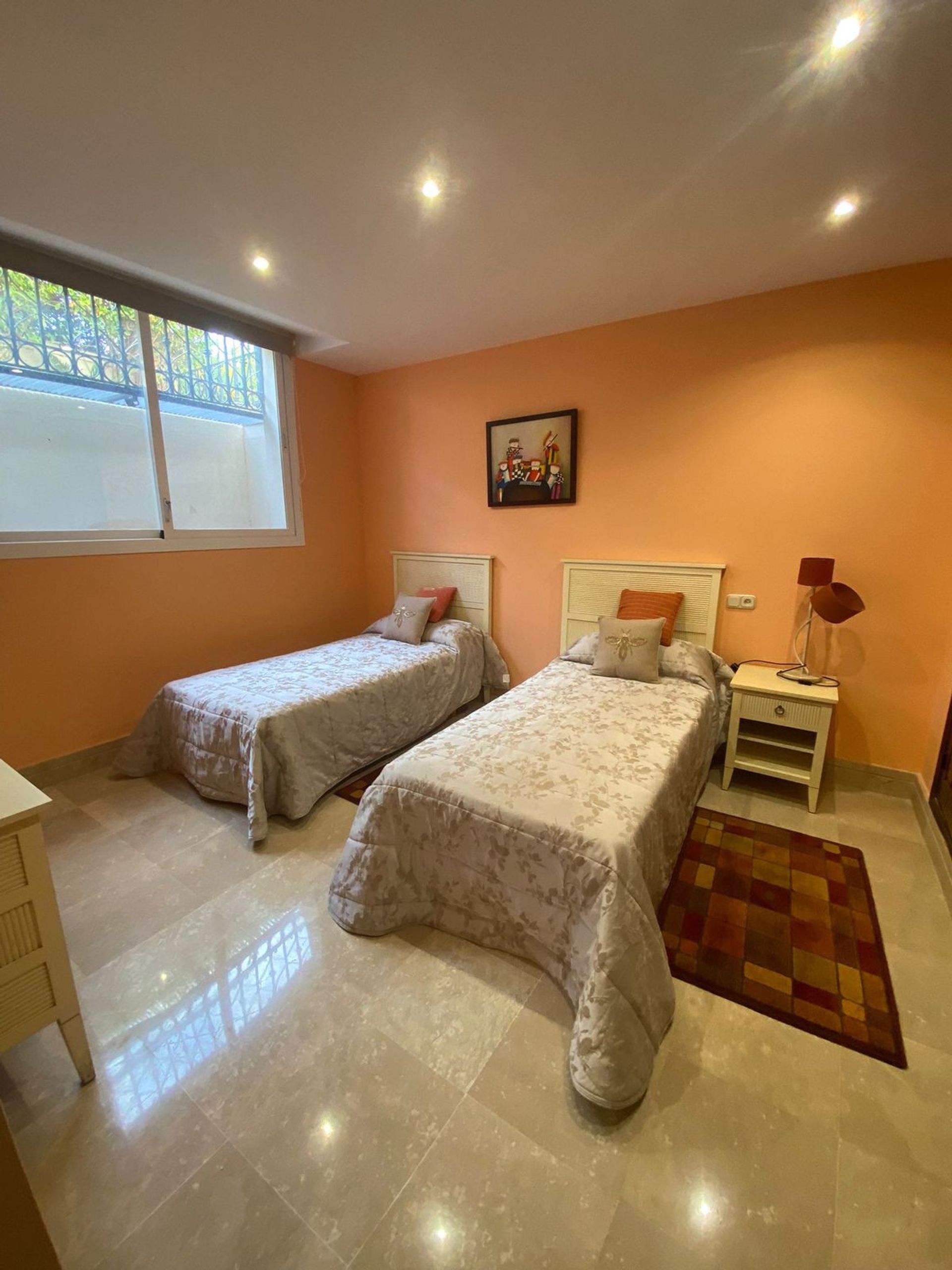 House in Marbella, Andalucía 10997412