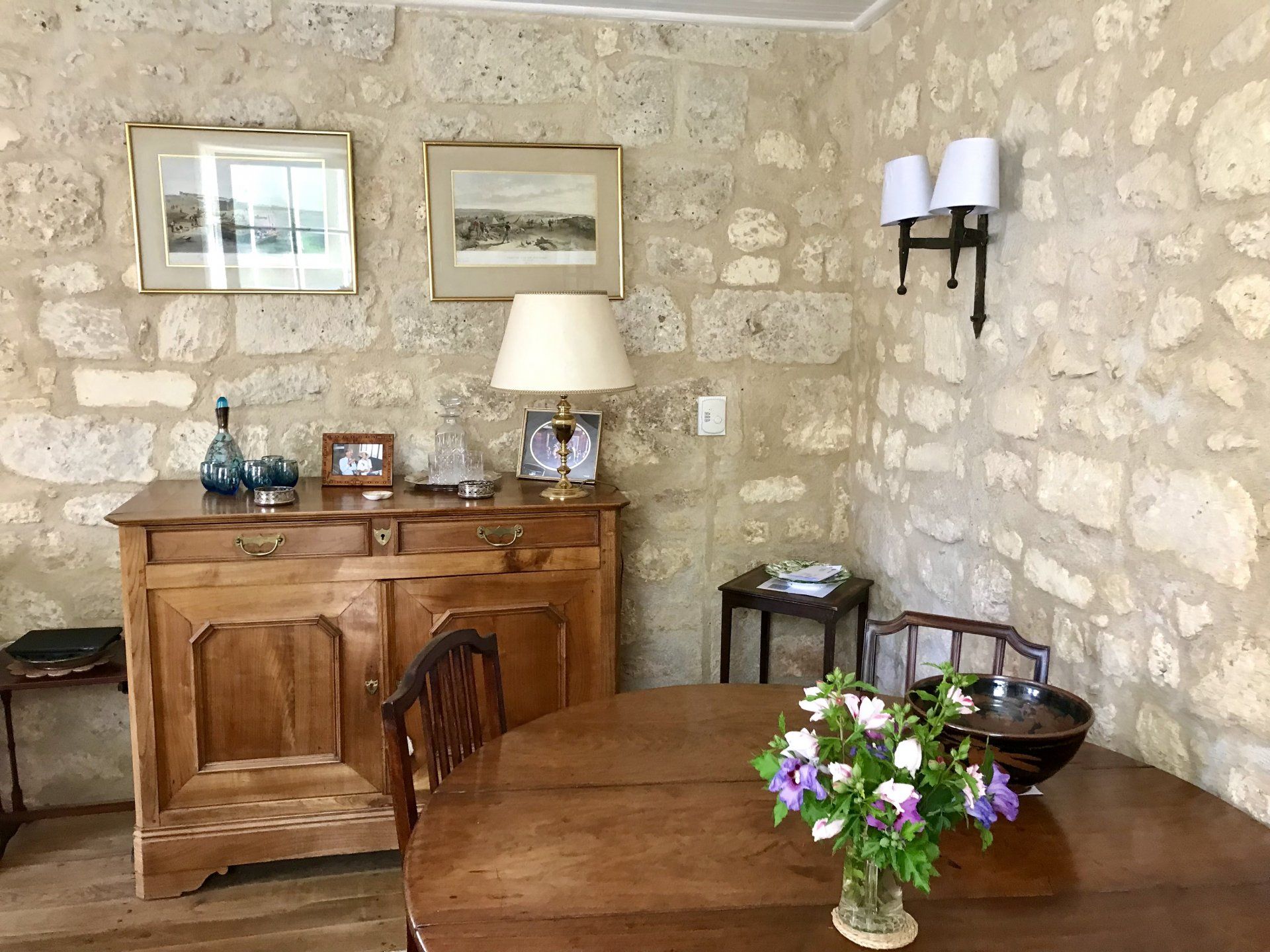 Huis in La Tour-Blanche-Cercles, Nouvelle-Aquitaine 10997497