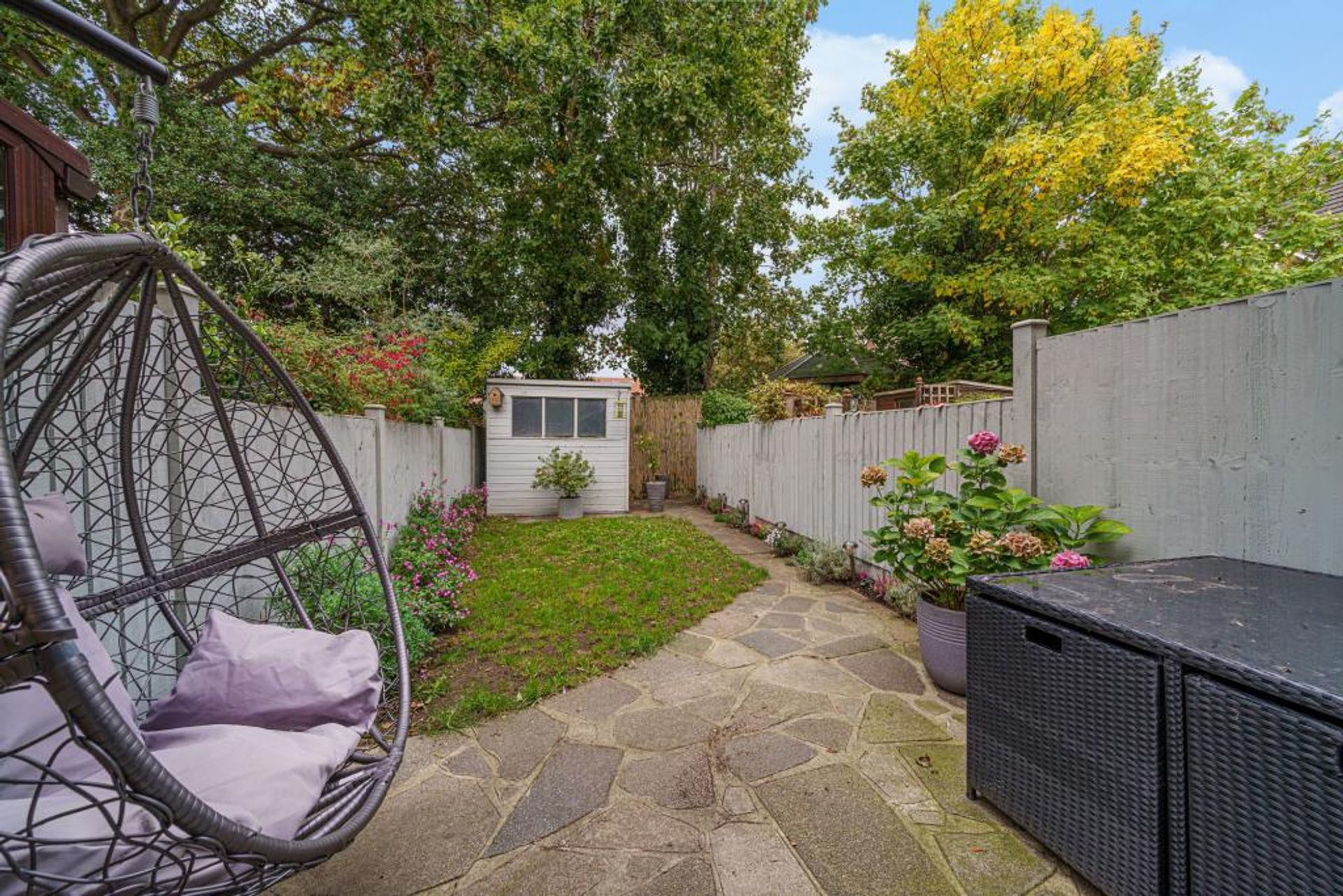 House in Elmers End, Bromley 10997514