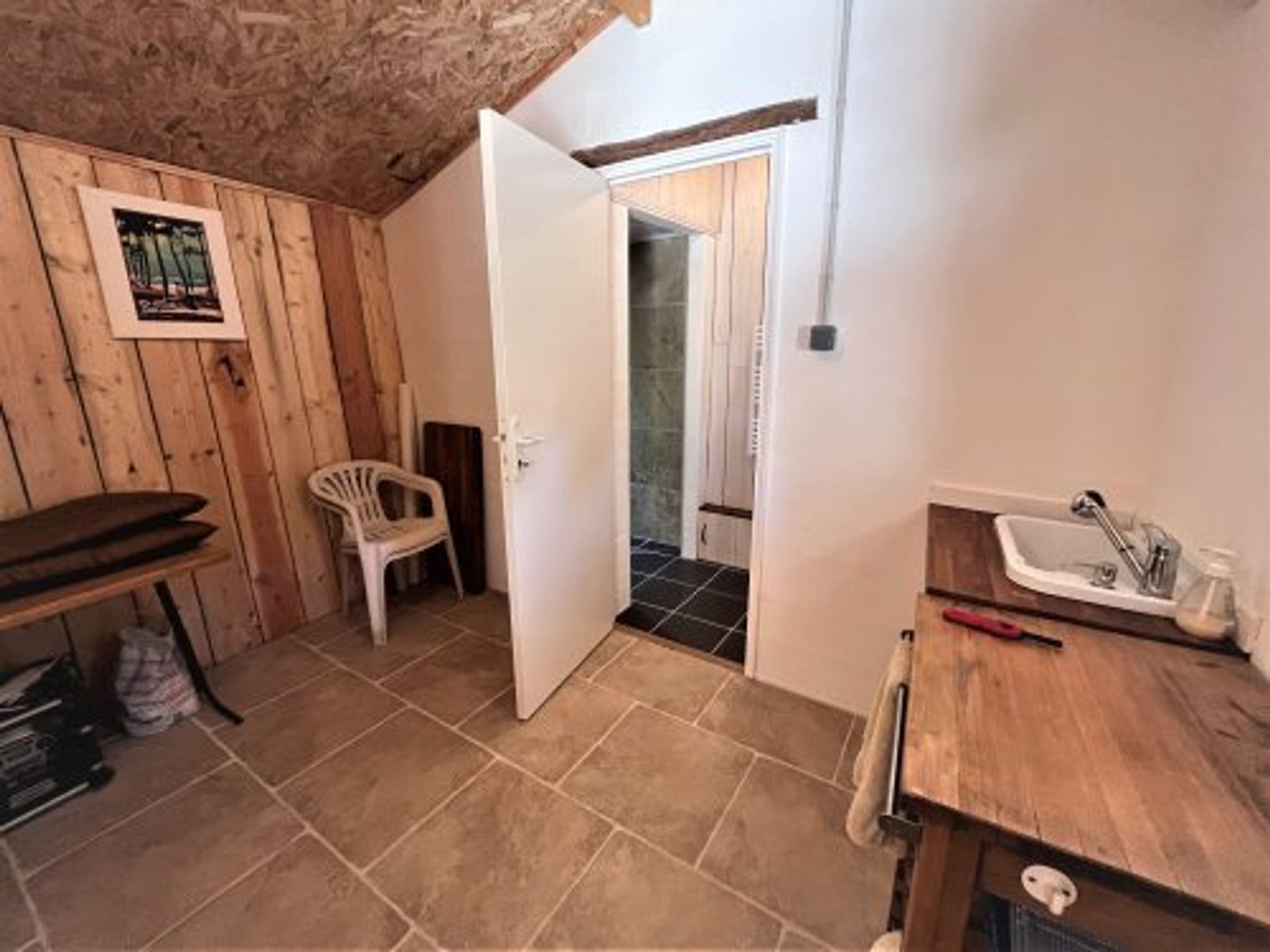 casa no Salles-Lavalette, Nouvelle-Aquitaine 10997554