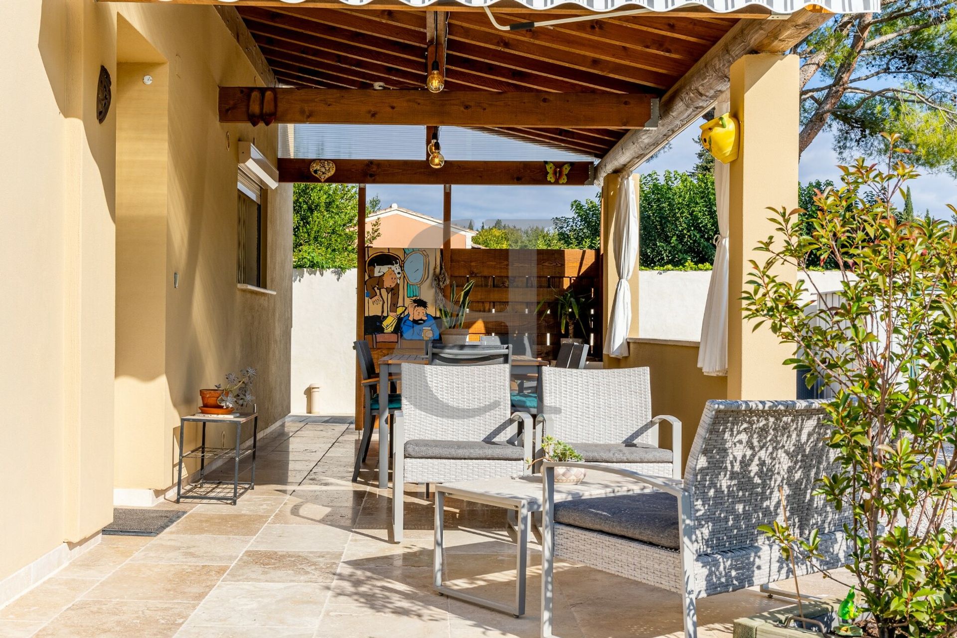 House in Carpentras, Provence-Alpes-Côte d'Azur 10997629