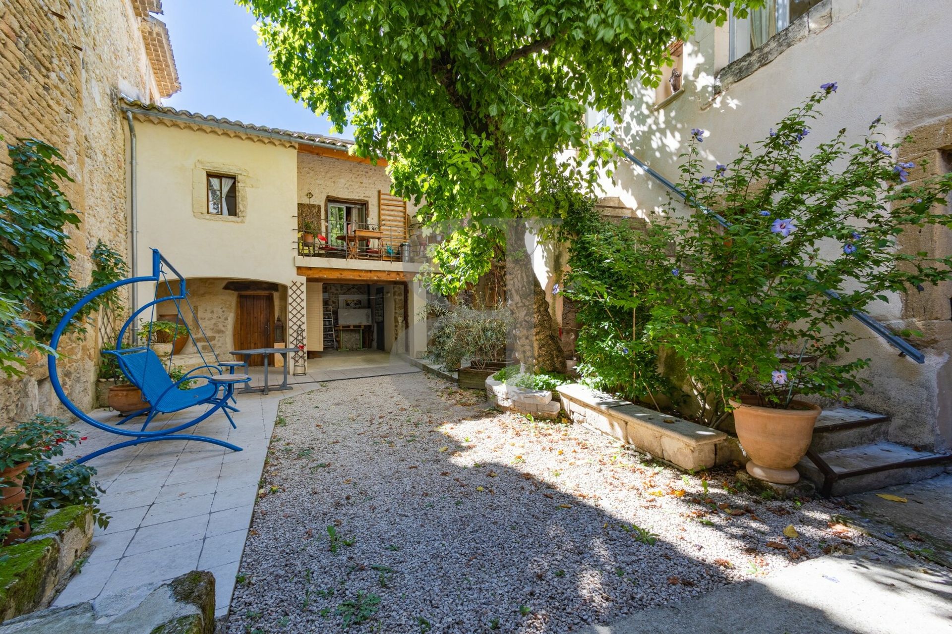 loger dans Valréas, Provence-Alpes-Côte d'Azur 10997689