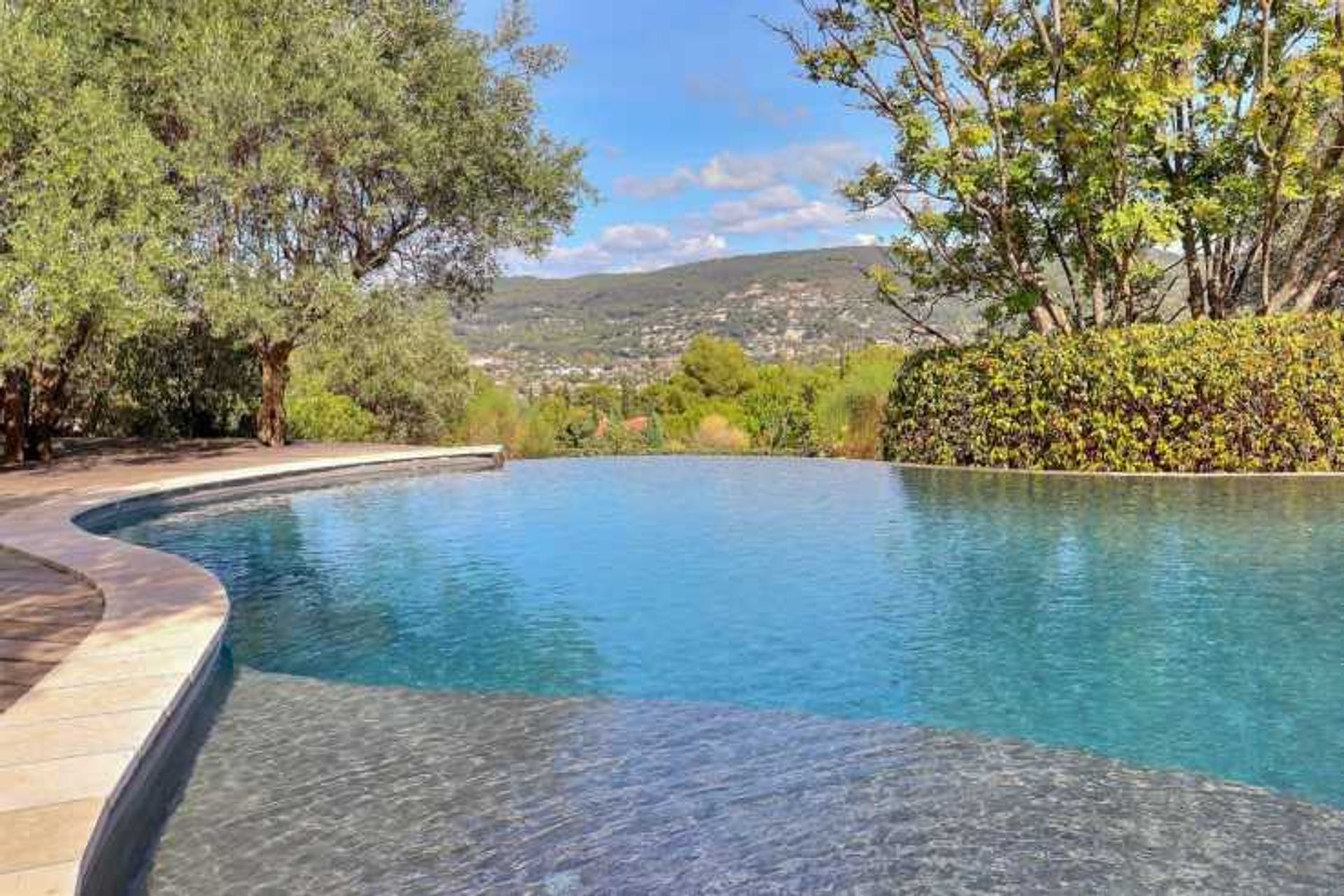 Casa nel Draguignan, Provence-Alpes-Côte d'Azur 10997770