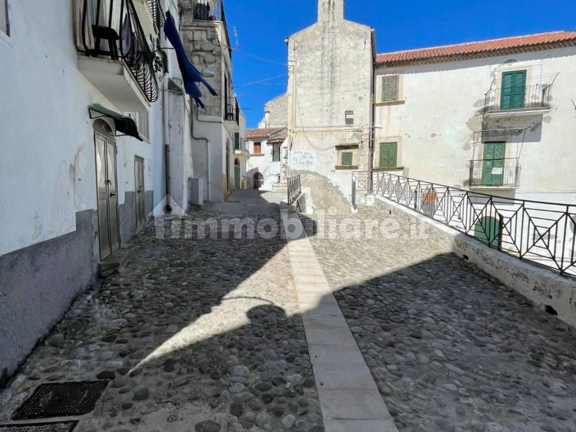 Condominium dans Rodi Garganico, Apulia 10997952