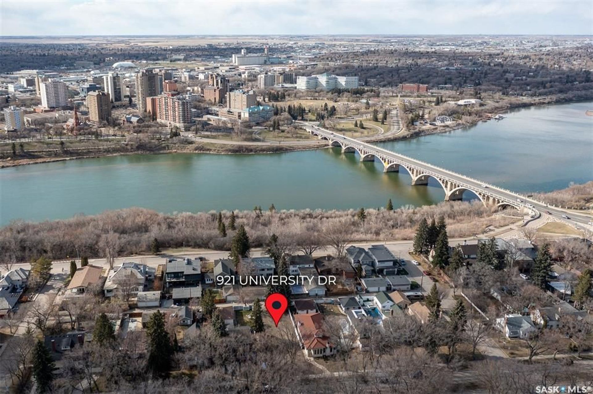 土地 在 Saskatoon, Saskatchewan 10998003