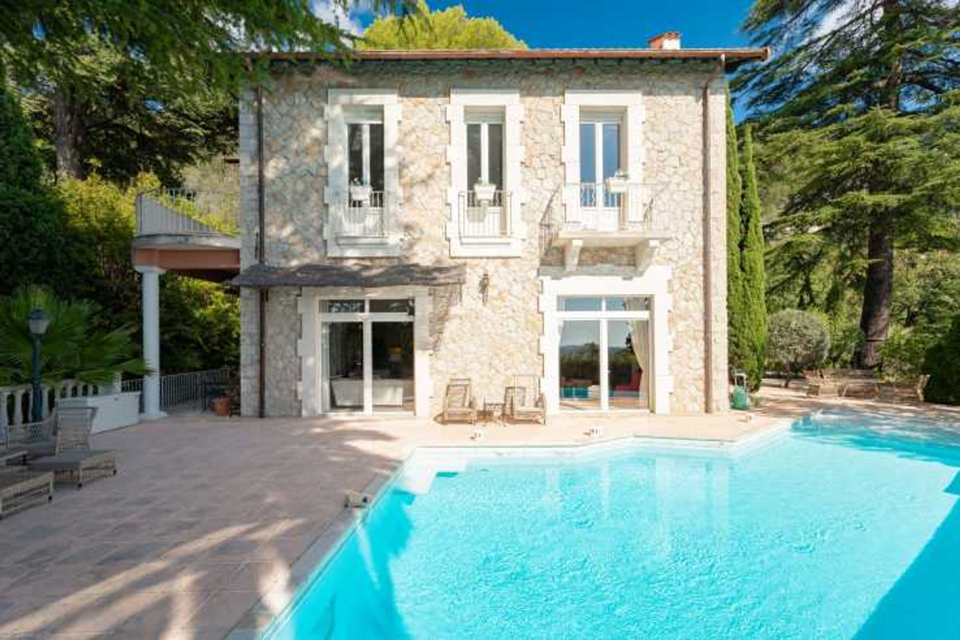 Haus im Grasse, Provence-Alpes-Côte d'Azur 10998072