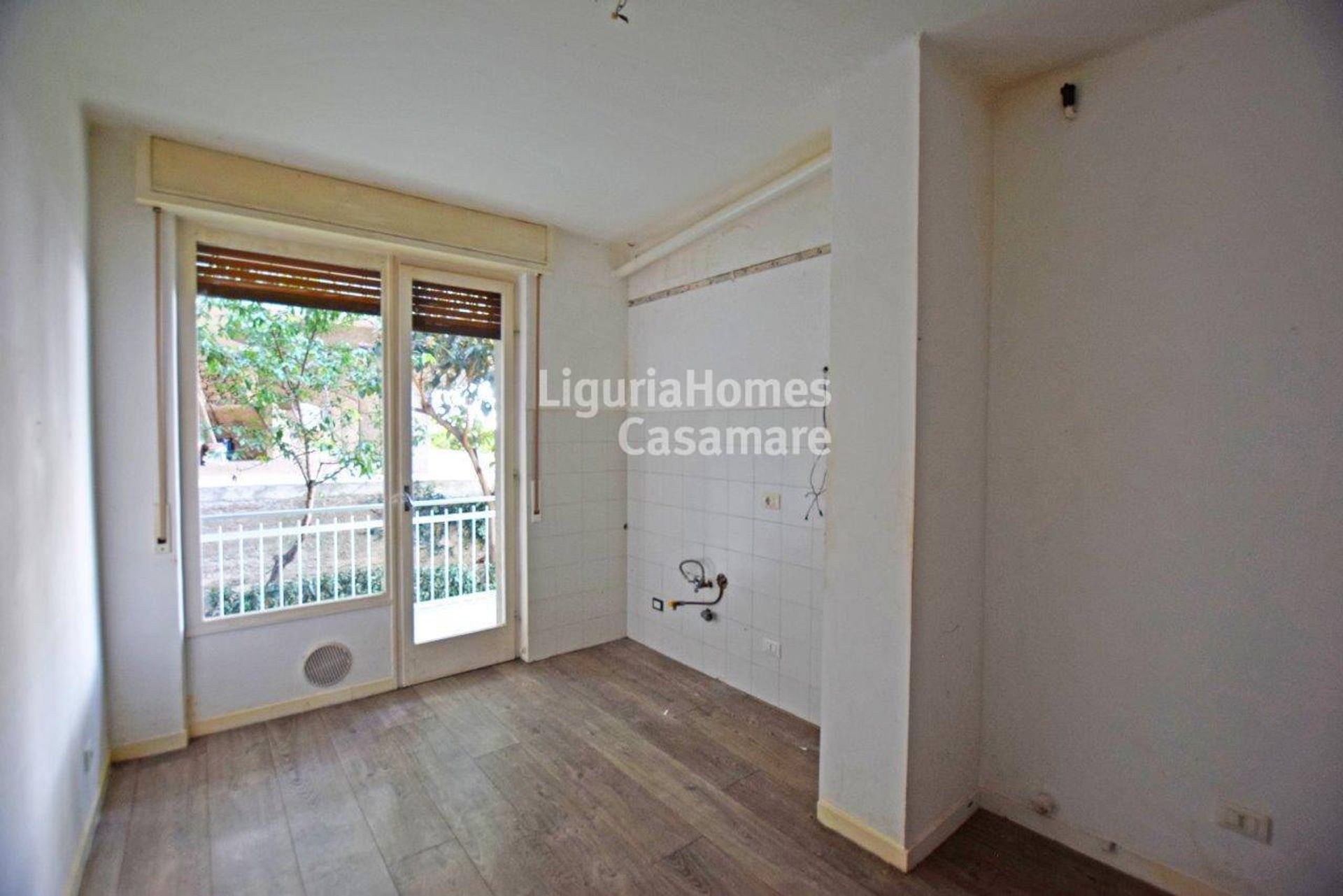 Condominio nel Ospedaletti, Liguria 10998467