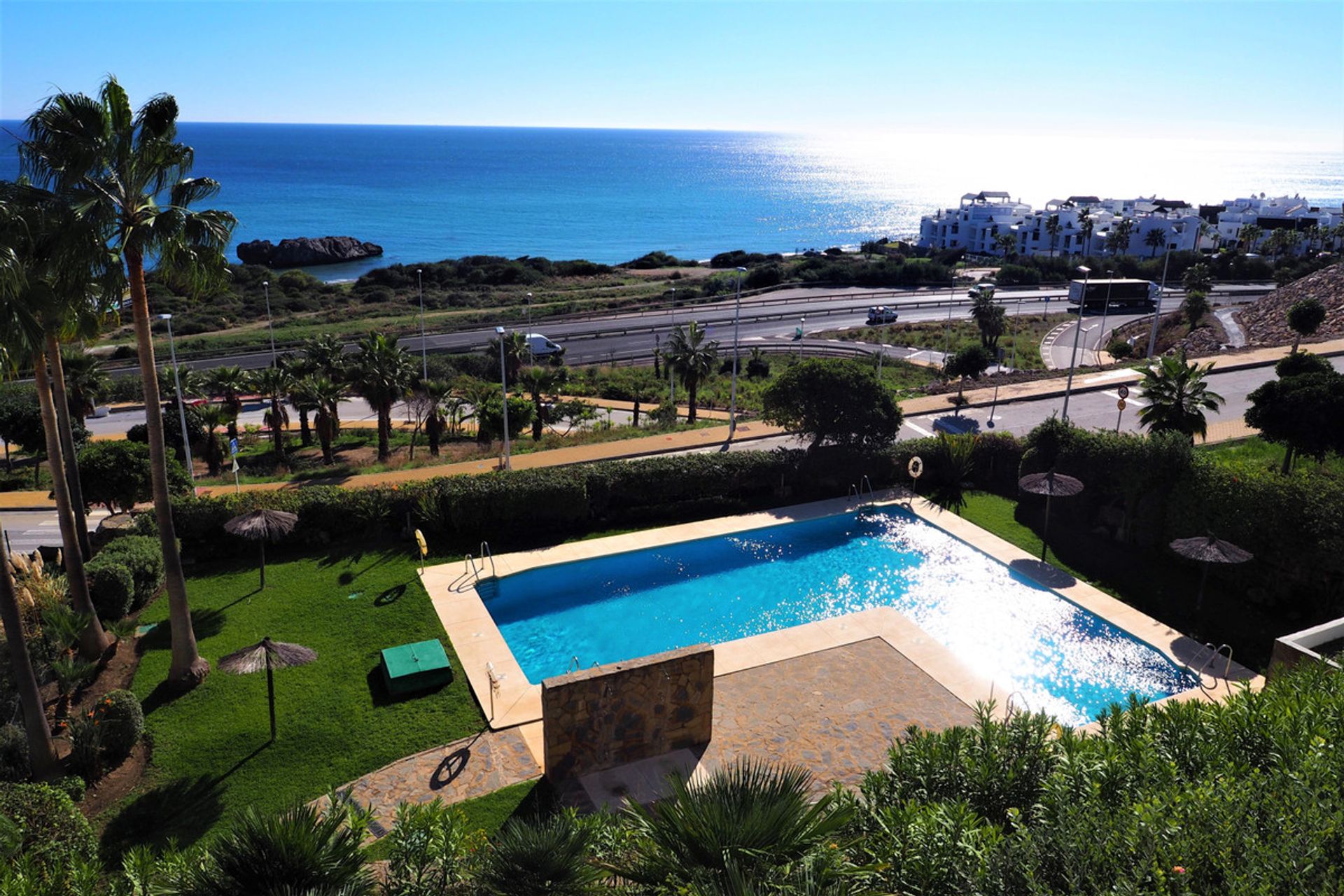 Condominium in Casares, Andalusië 10998634