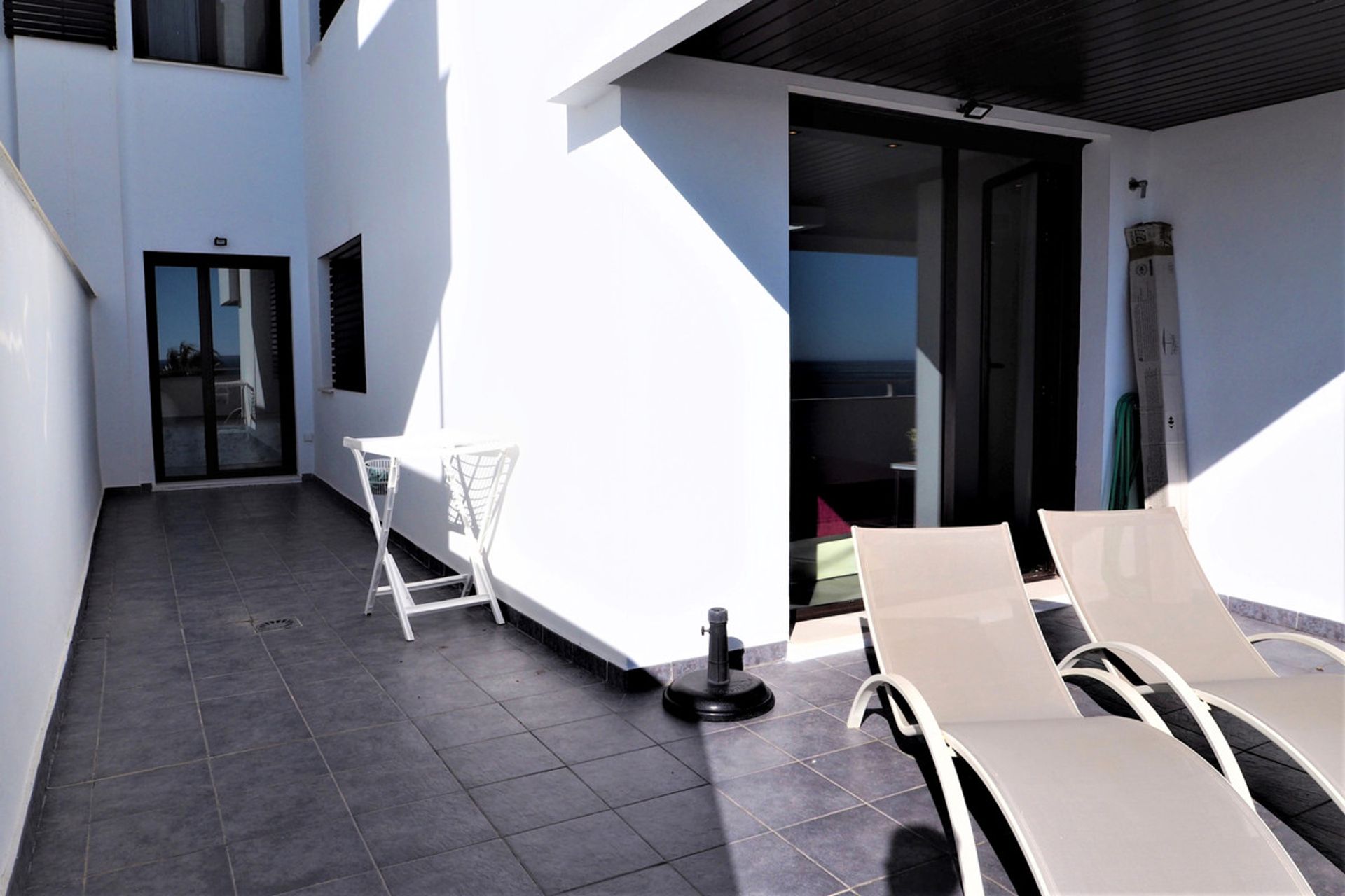 Condominium in Casares, Andalusia 10998634