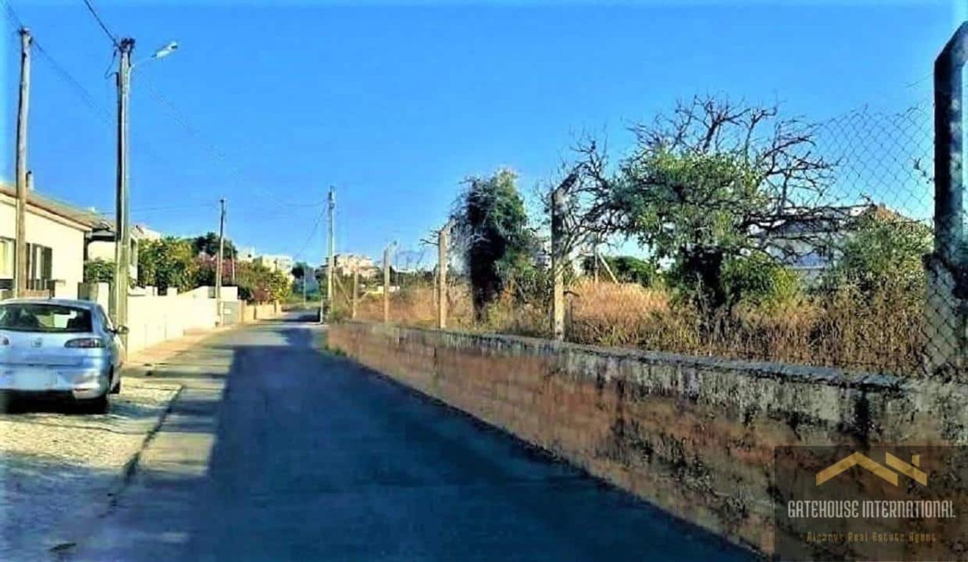 Земля в Quarteira, Faro District 10998928