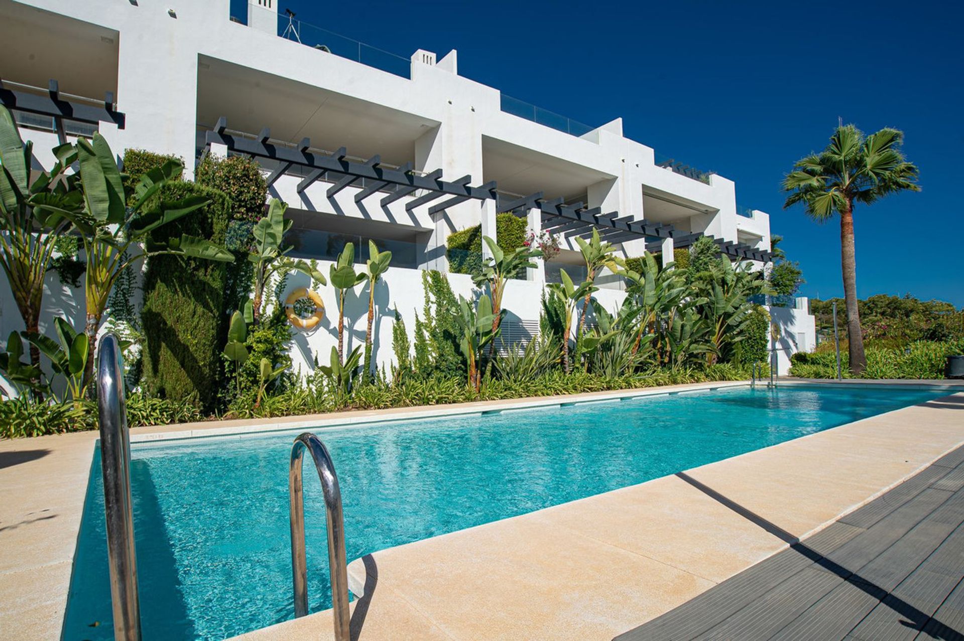 Condominio nel Casares, Andalusia 10999031