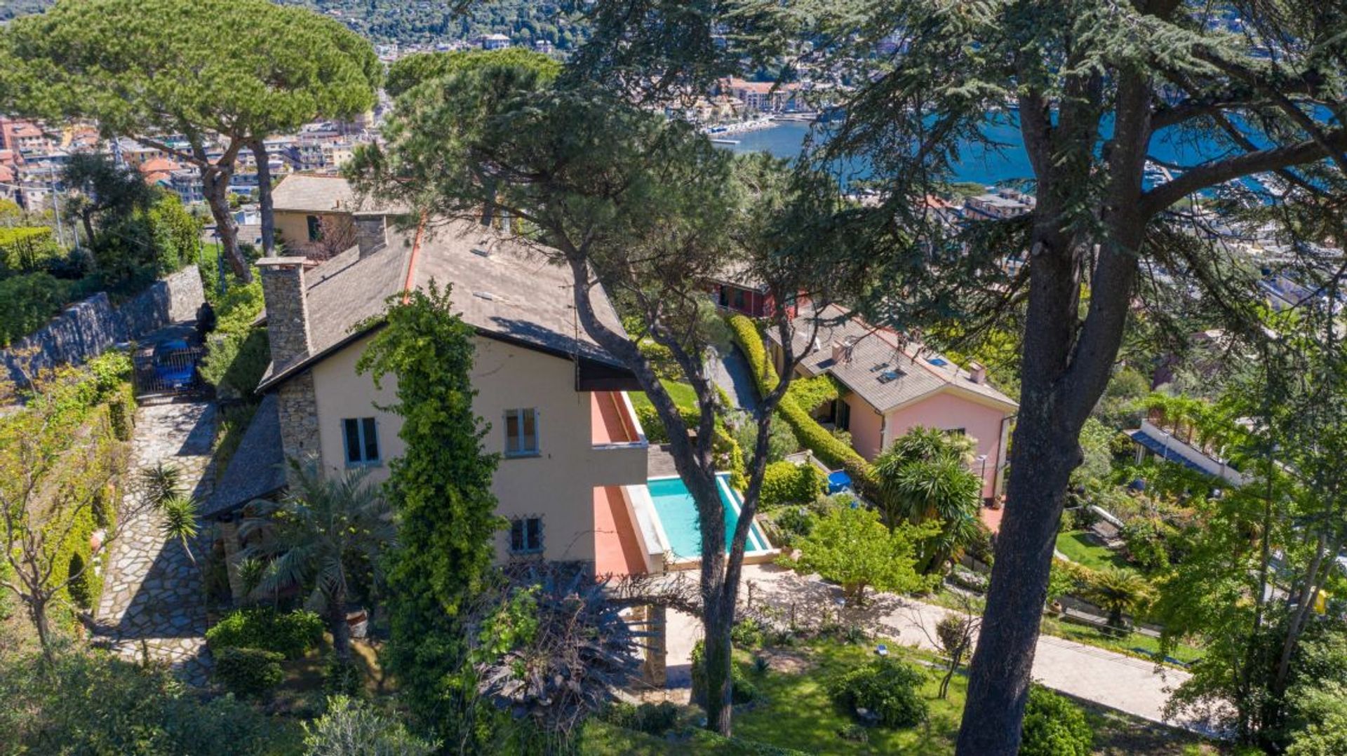 rumah dalam Santa Margherita Ligure, Liguria 10999271