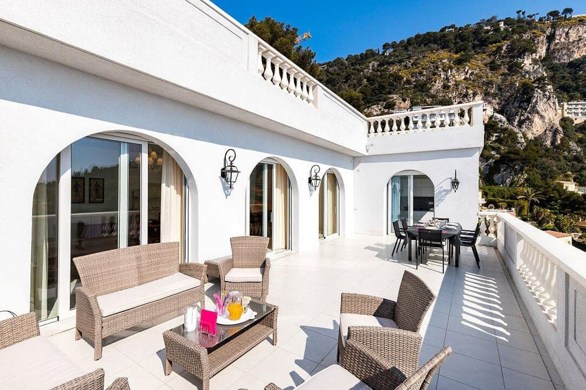 casa en Saint-Jean-Cap-Ferrat, Provence-Alpes-Côte d'Azur 10999366