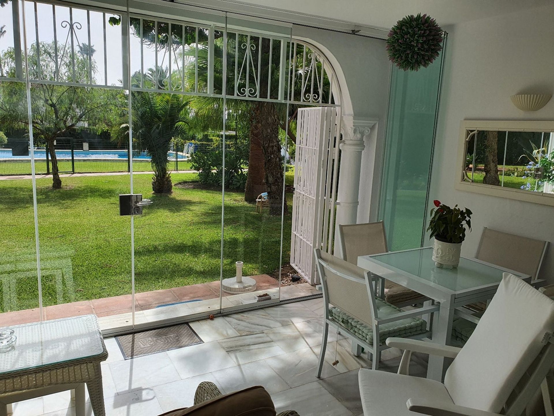 Condominium dans , Andalucía 10999378