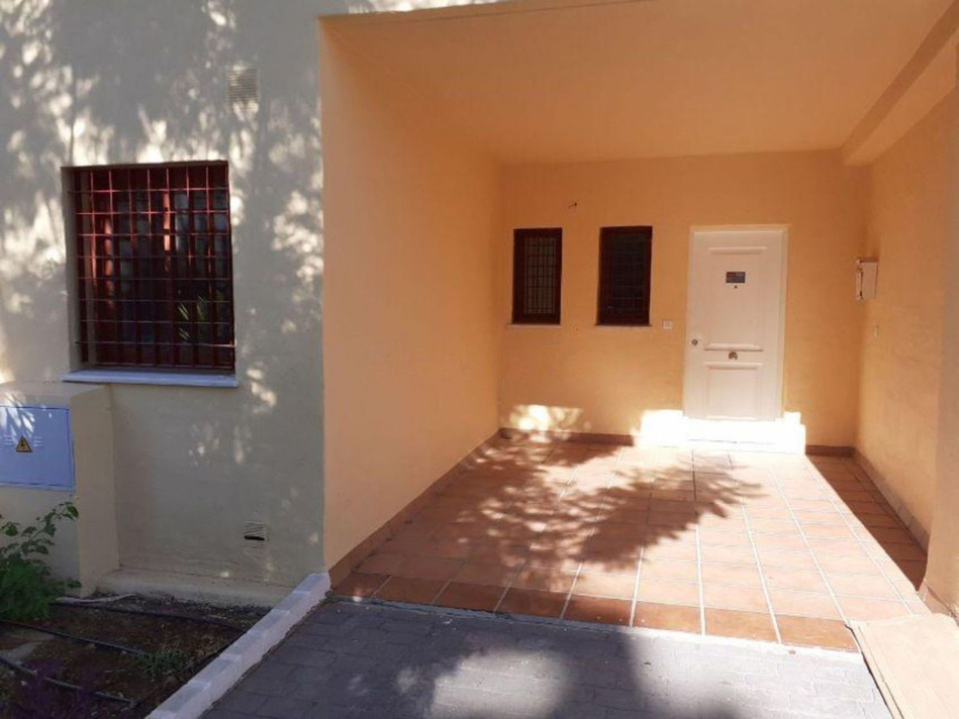 Haus im Manilva, Andalusia 10999408