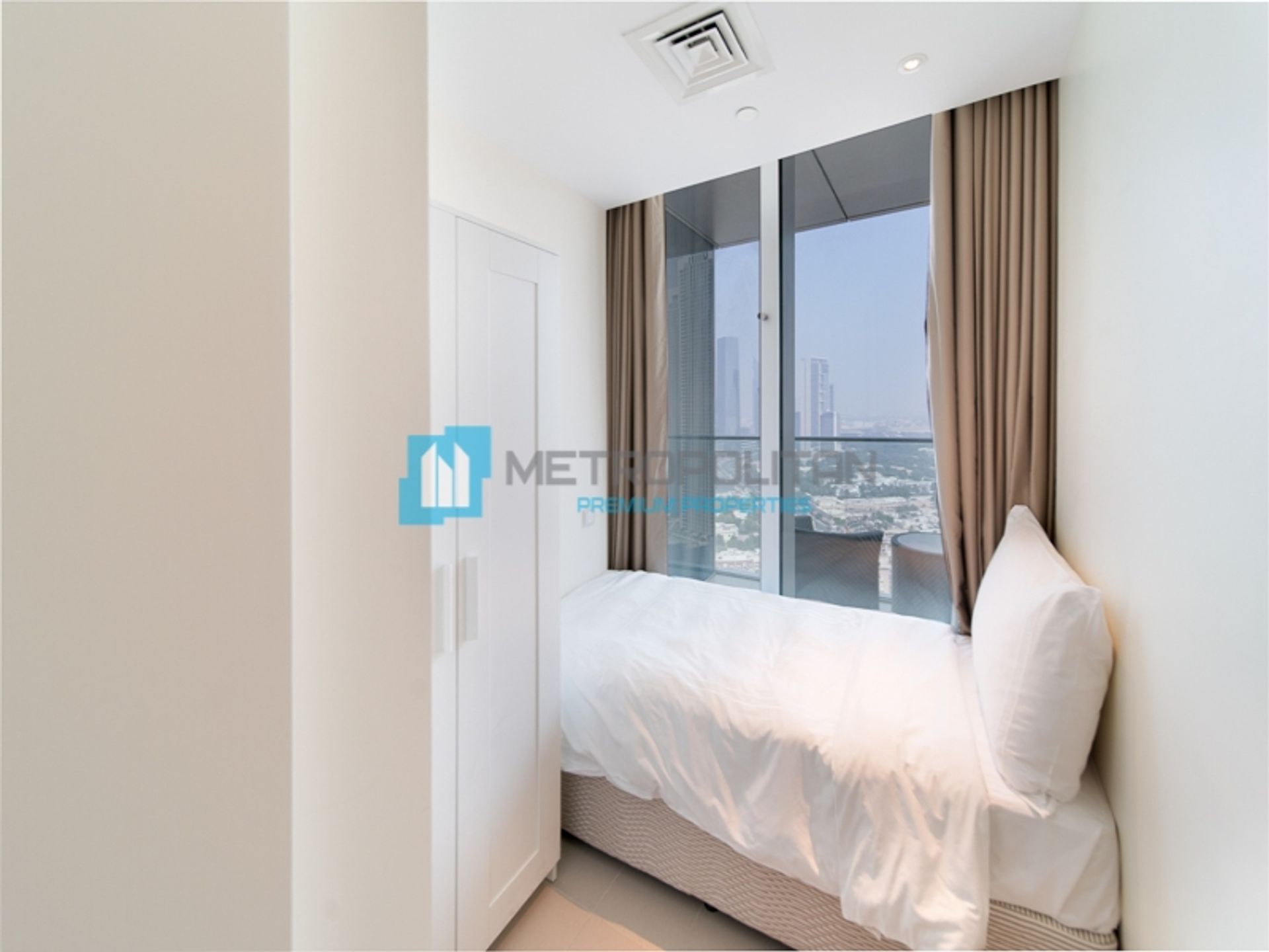 Condominium dans دبي, دبي 10999432