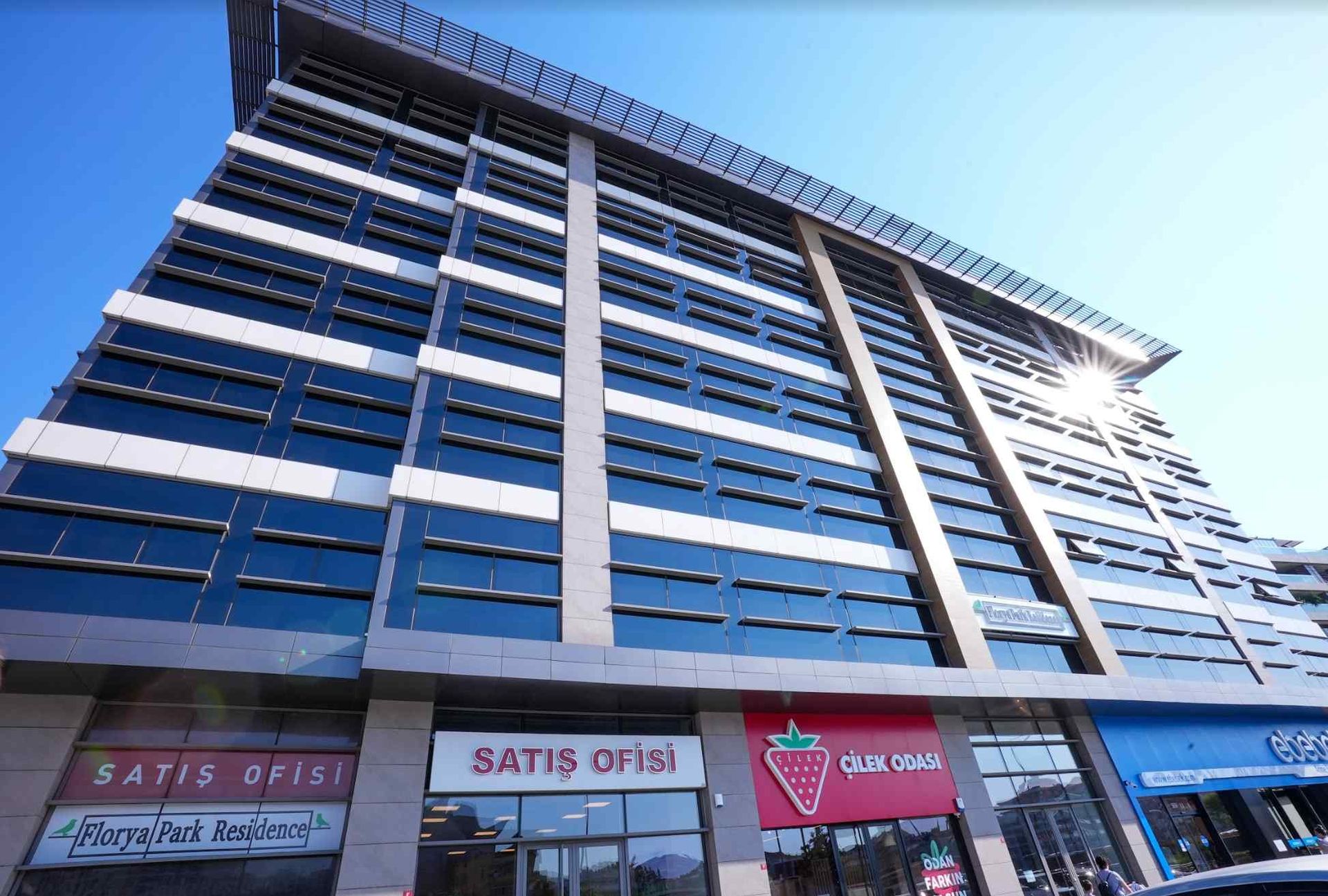 Condominium dans Kinali, Istanbul 10999879