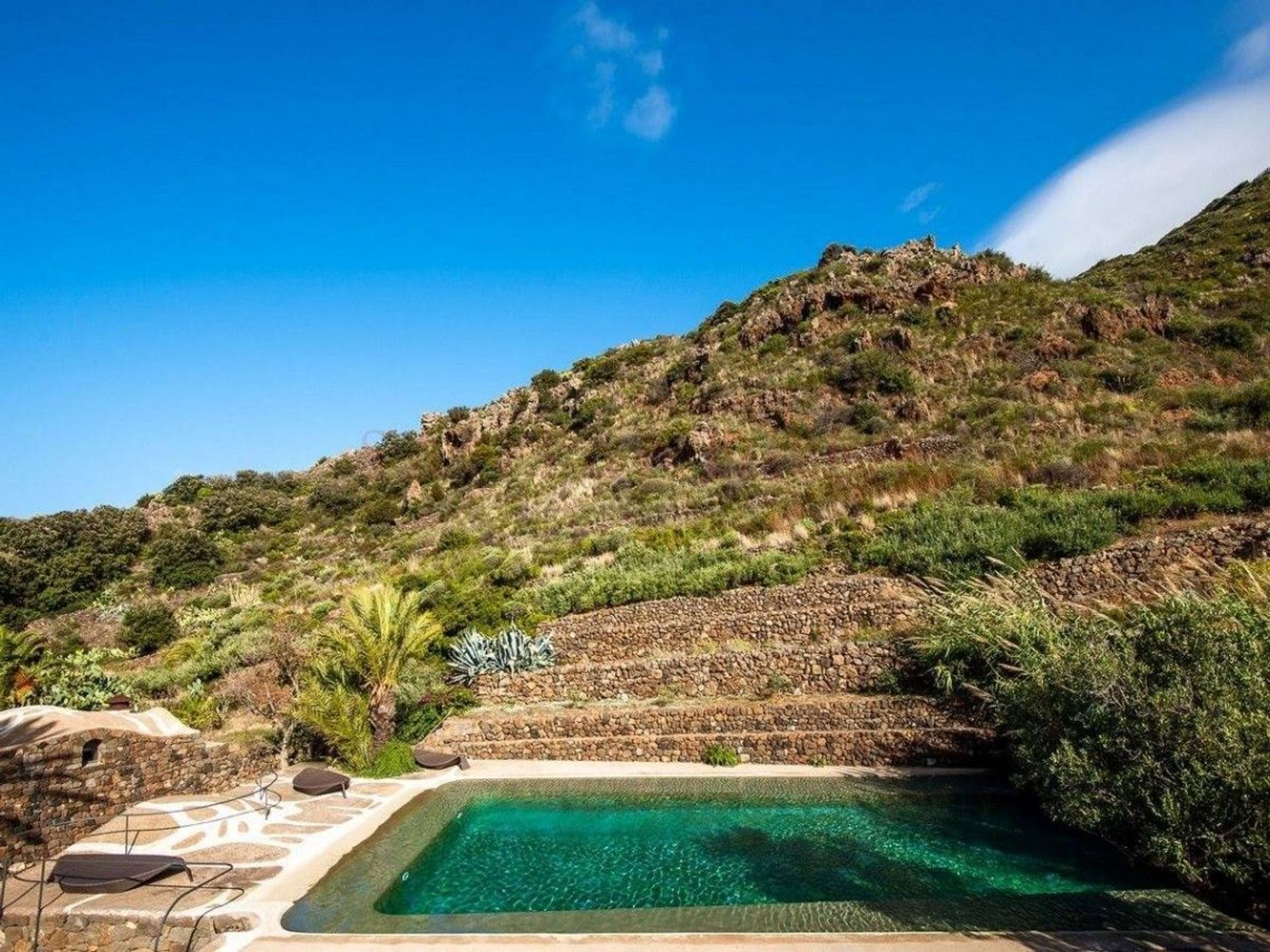 loger dans Pantelleria, Sicily 10999944