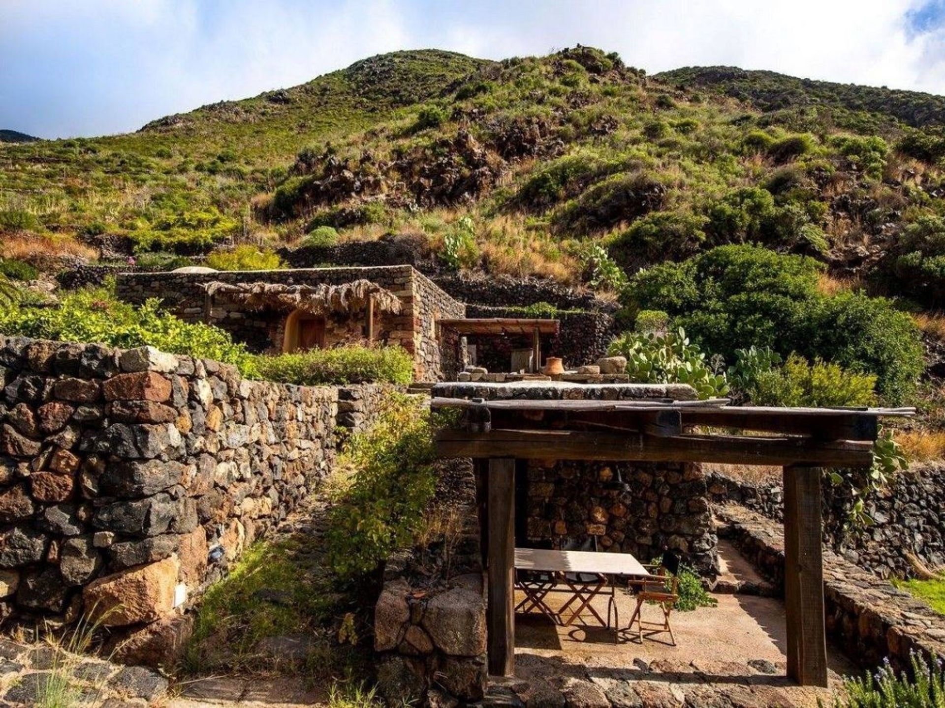 loger dans Pantelleria, Sicily 10999944