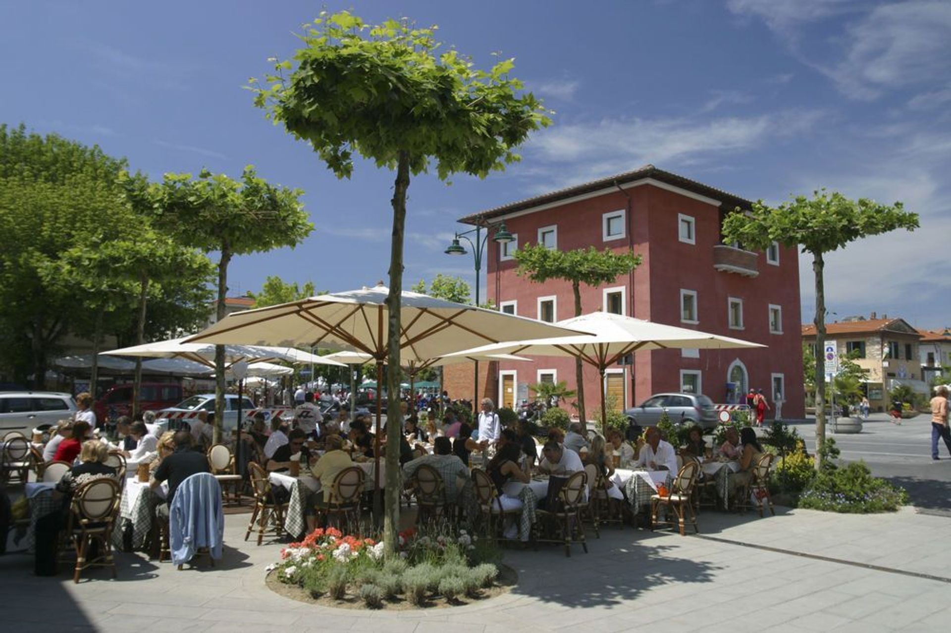 rumah dalam Forte dei Marmi, Tuscany 11000009