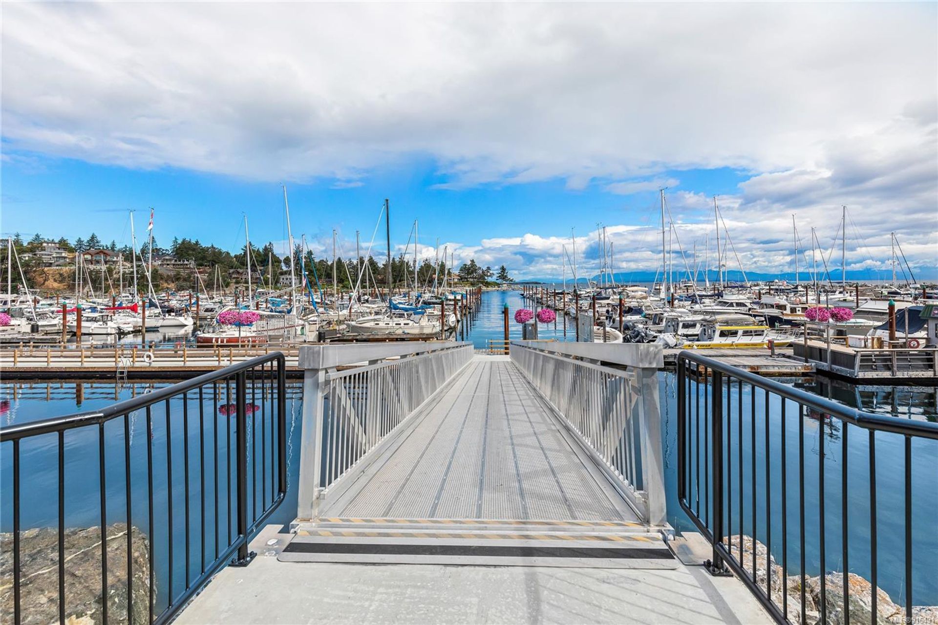 Eigentumswohnung im Nanoose Bay, British Columbia 11000271