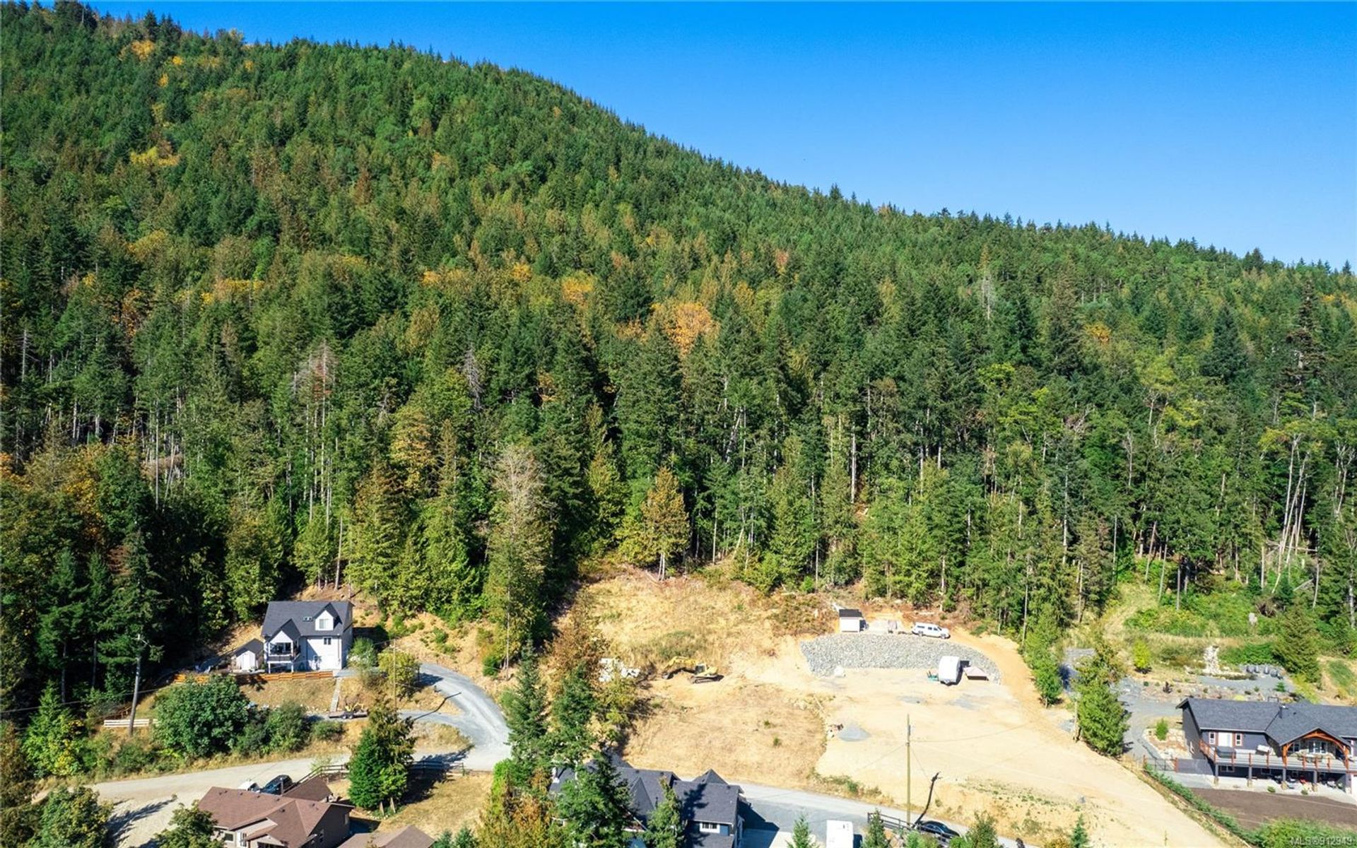 Συγκυριαρχία σε Qualicum Beach, British Columbia 11000284