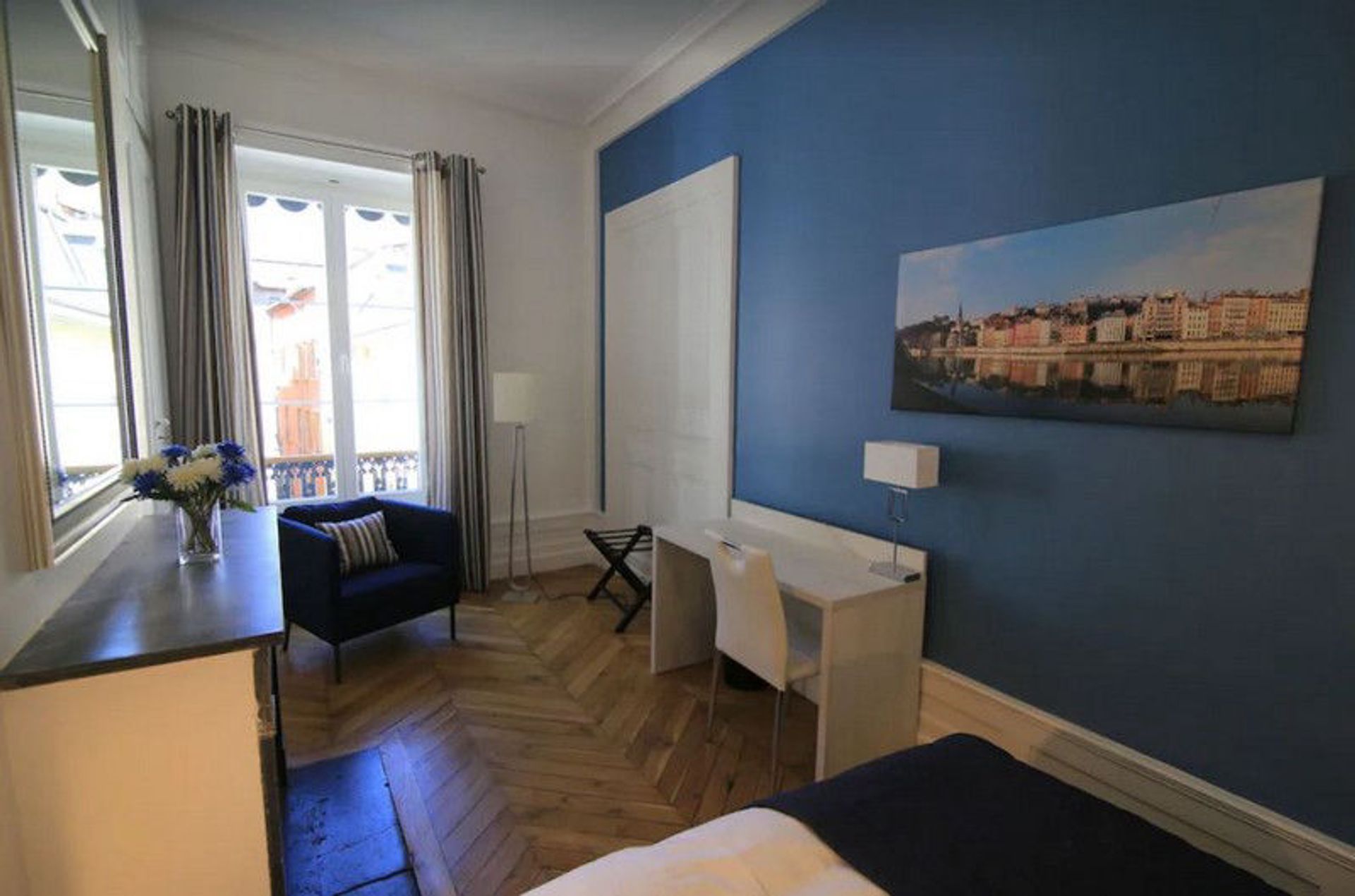 Condominium in Lyon, Auvergne-Rhône-Alpes 11000471