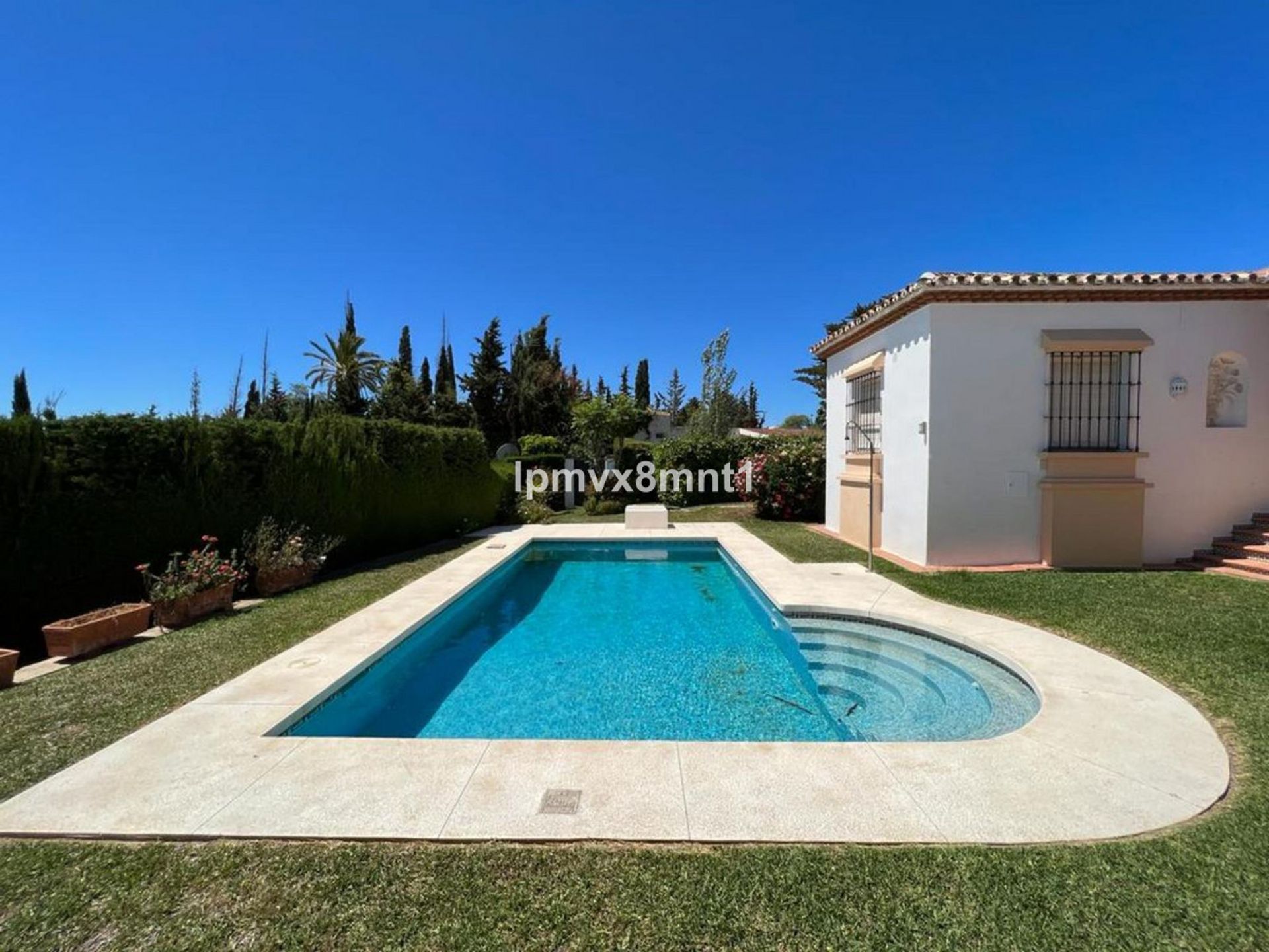 casa en Marbella, Andalusia 11000750