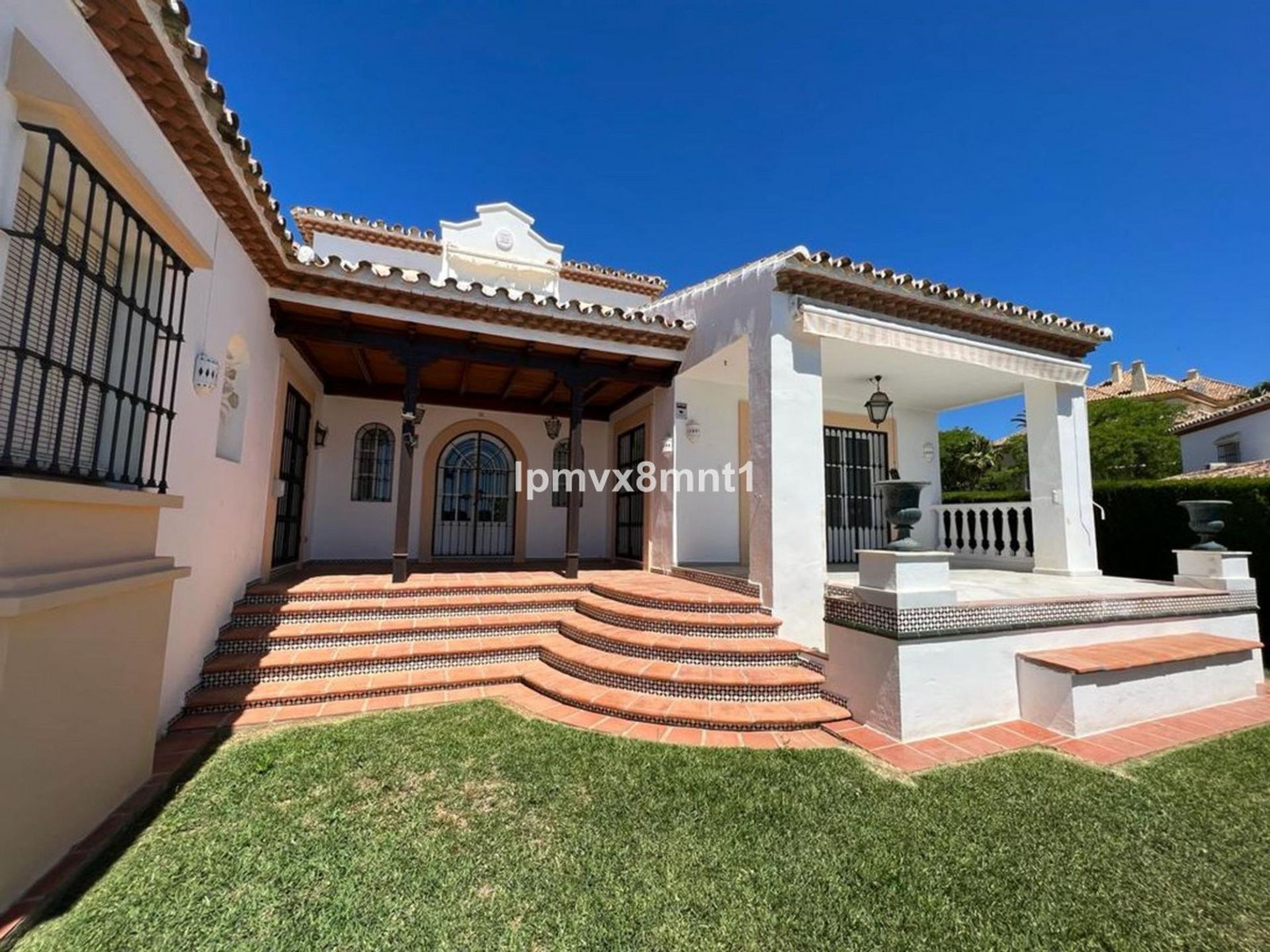 casa en Marbella, Andalusia 11000750