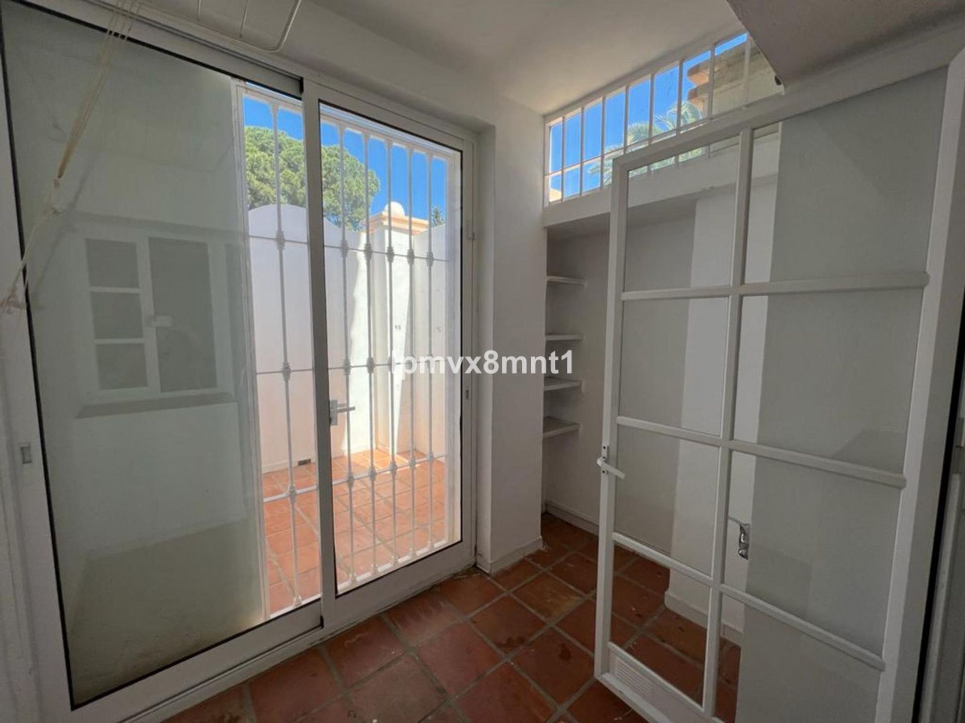 casa en Marbella, Andalusia 11000750