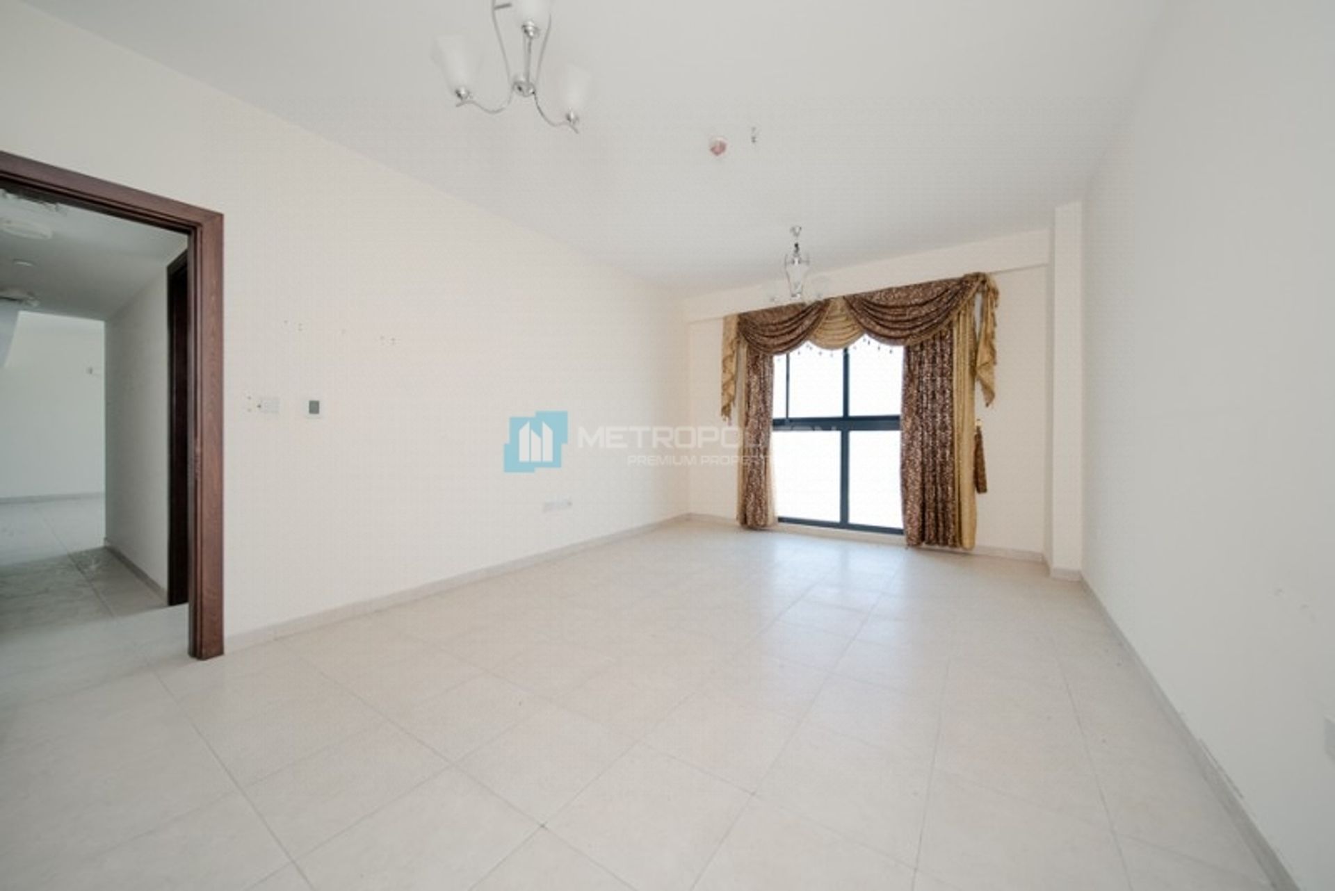 Condominium dans Dubai, Dubai 11000934