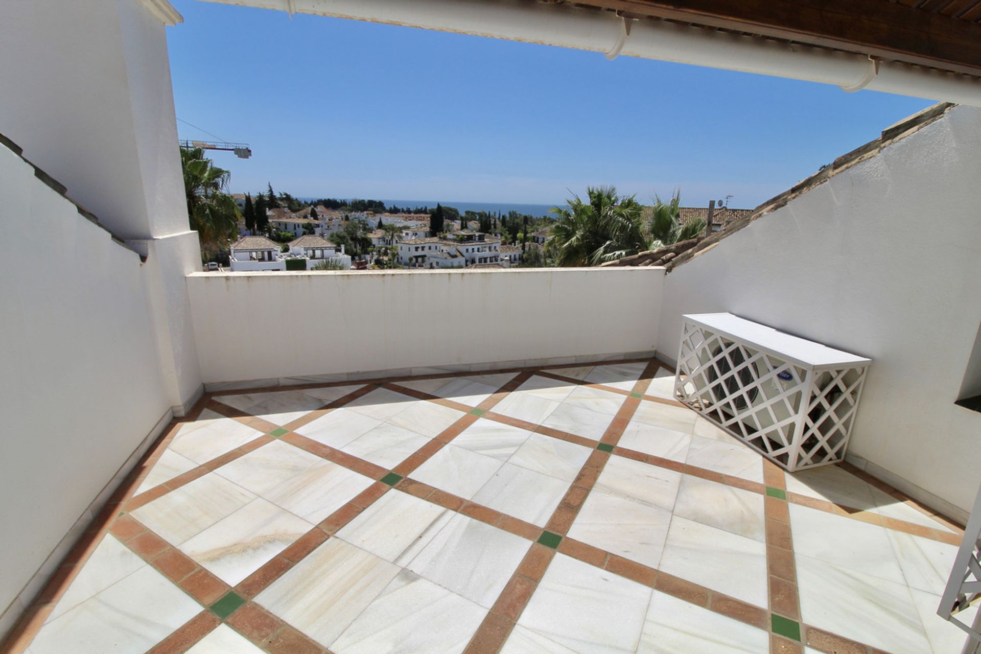 Haus im Marbella, Andalucía 11000951