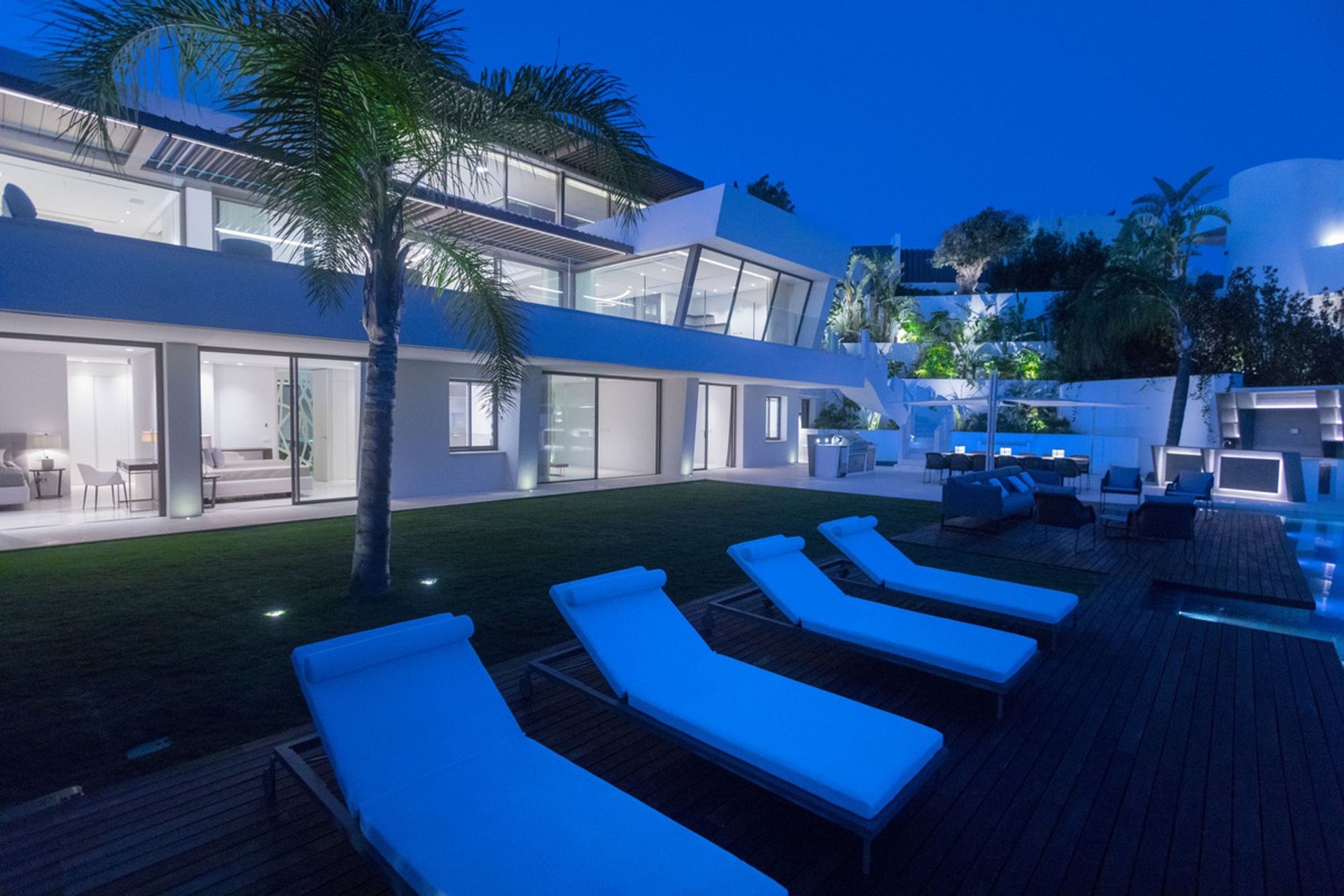 Huis in Marbella, Andalucía 11001101