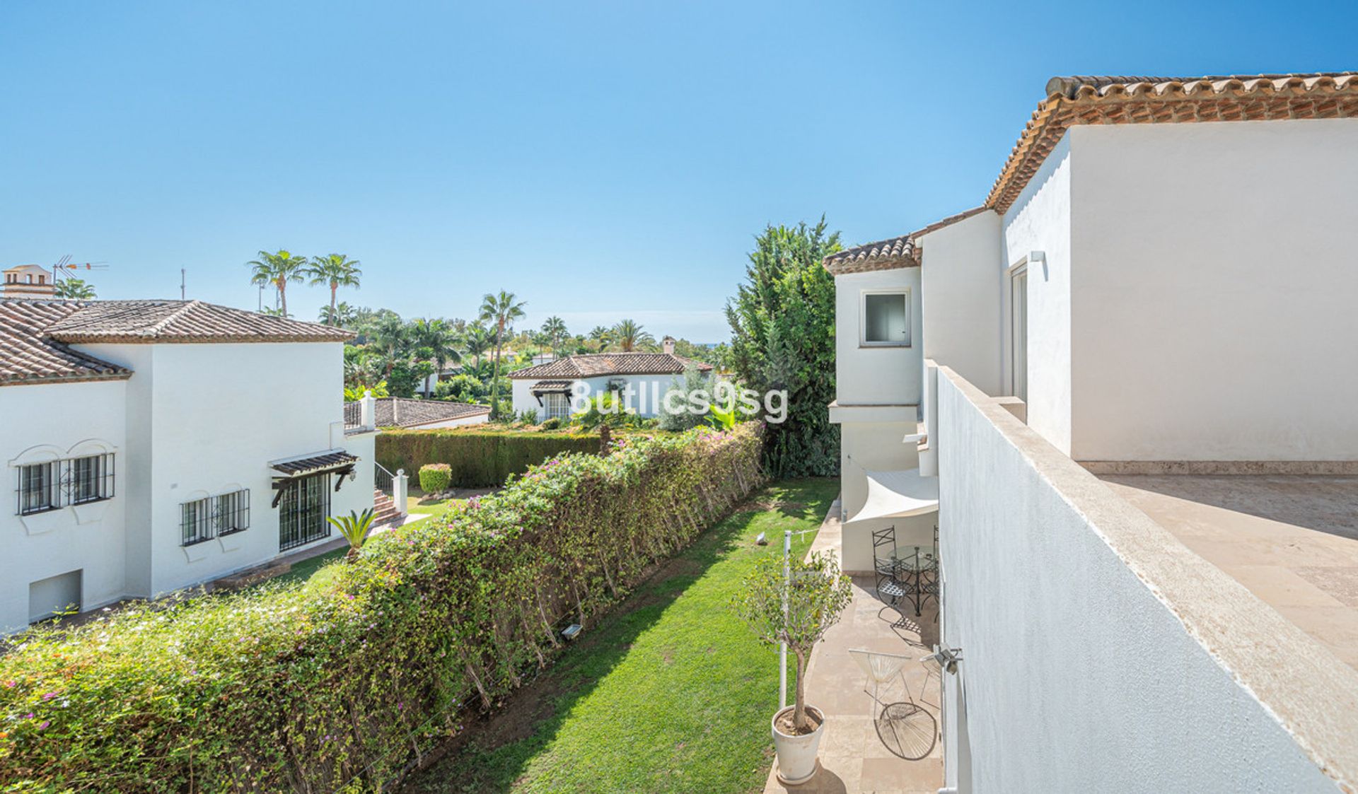 rumah dalam Marbella, Andalucía 11001108