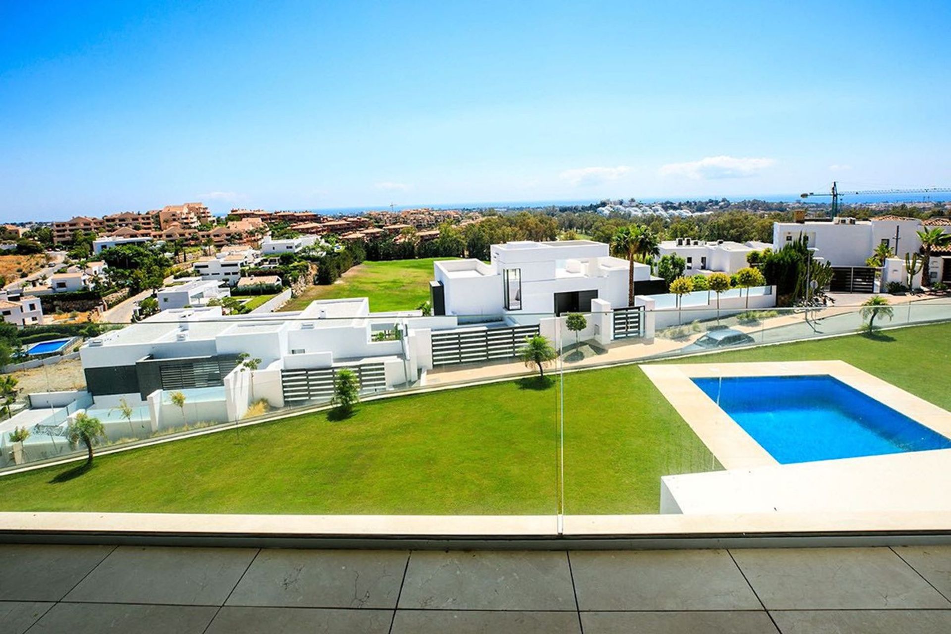 House in Benahavis, Andalusia 11001172