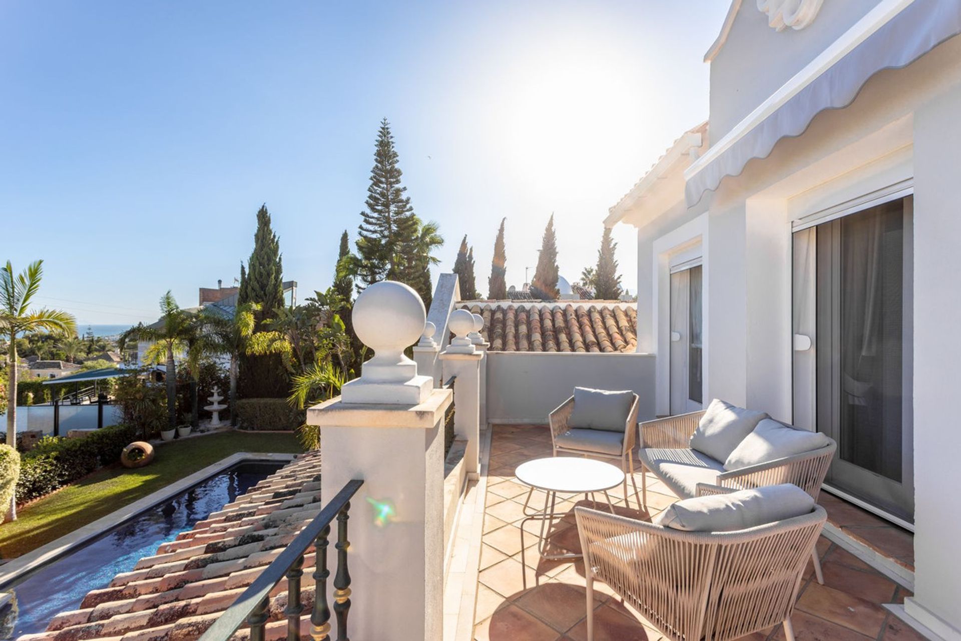 casa en El Paraíso, Andalusia 11001427