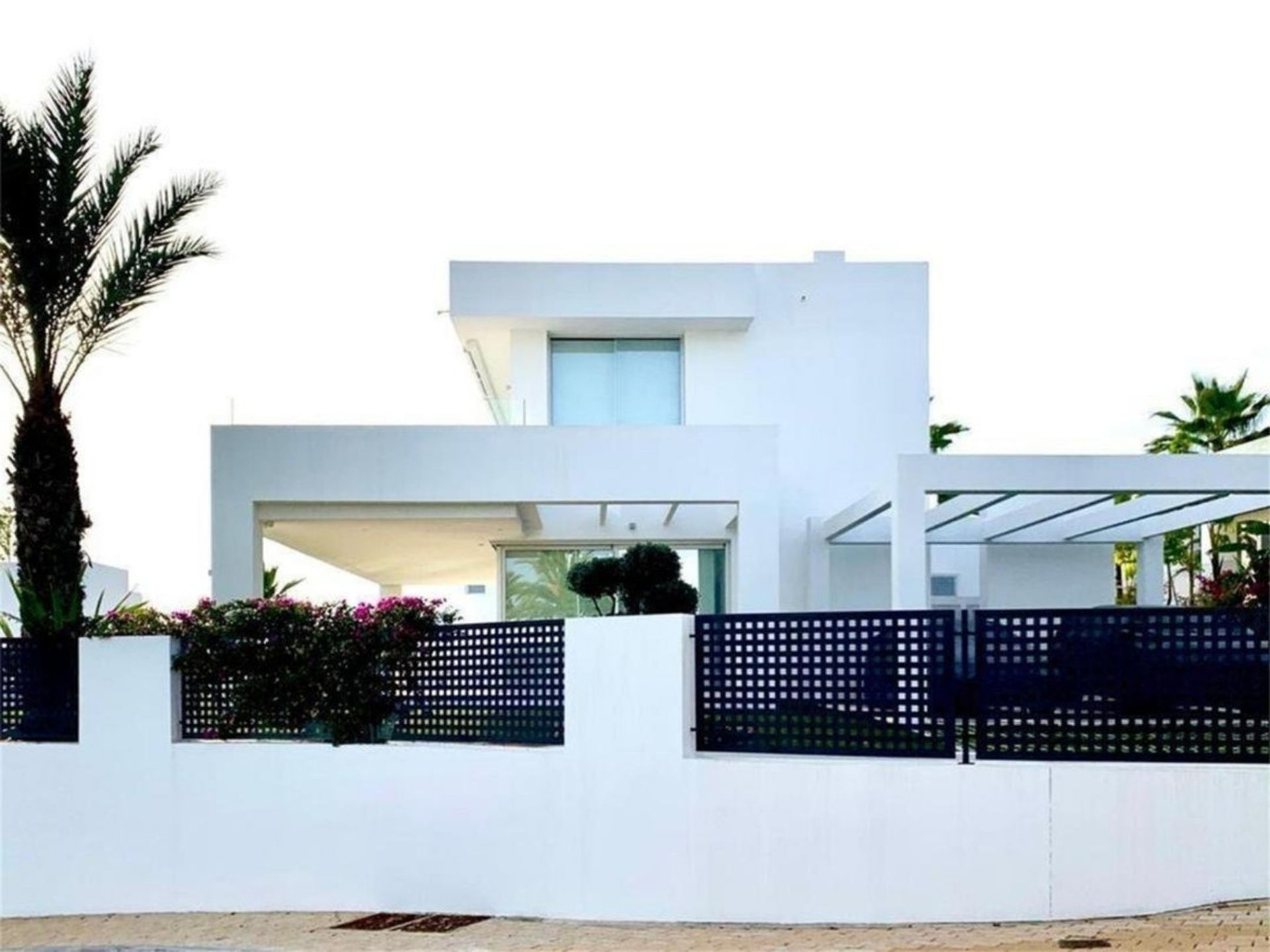 House in Marbella, Andalucía 11001548