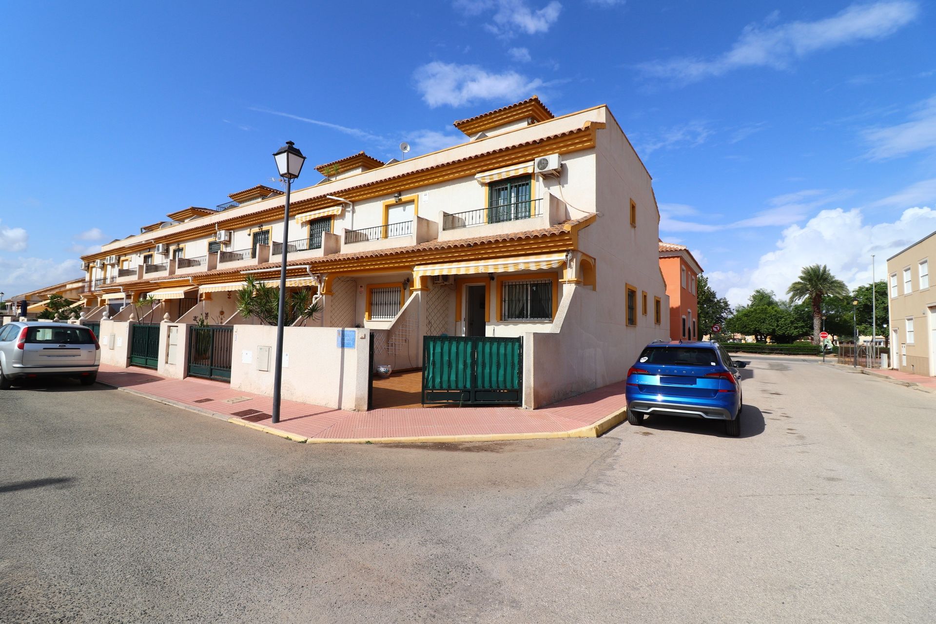 Huis in Daya Nueva, Valencia 11001729