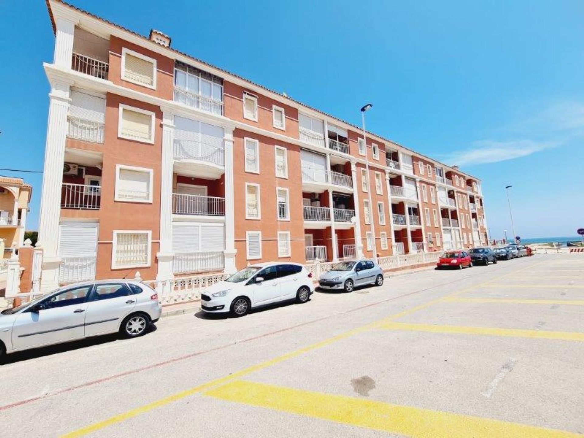 Condominio en Torrelamata, Valencia 11002044